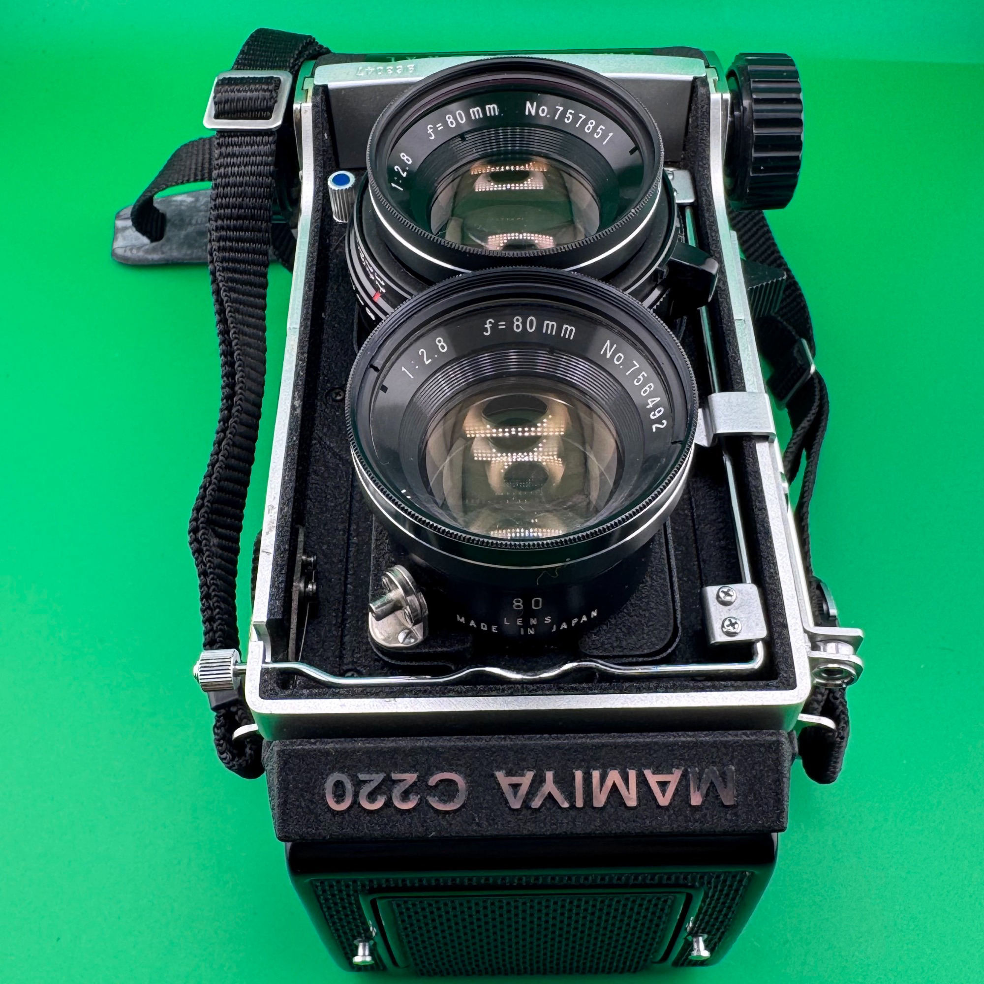 Mamiya C220 - Film Camera - with Sekor 80mm f/2.8 Lens - Yes ... - photo 3