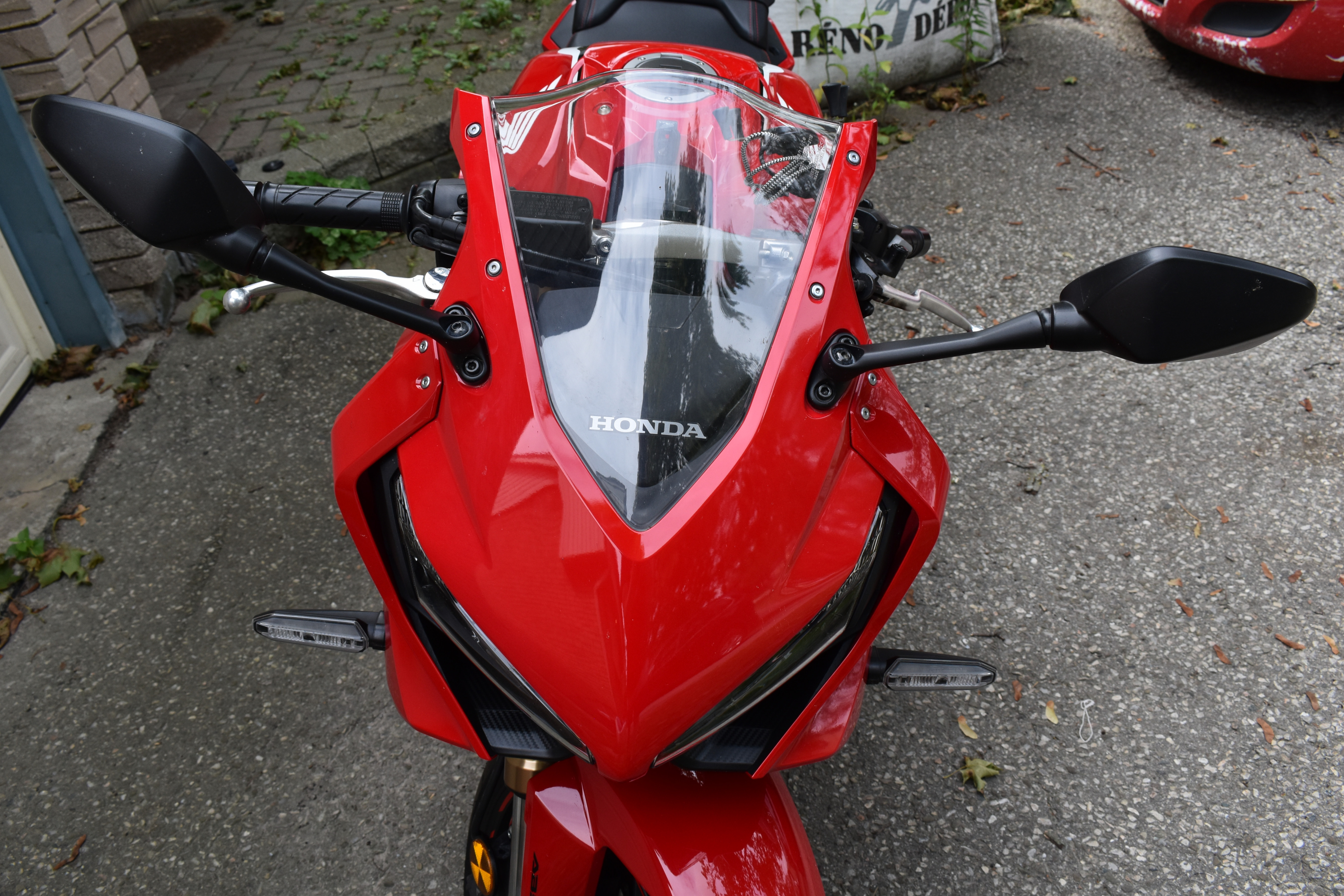 Honda CBR 650R - photo 4