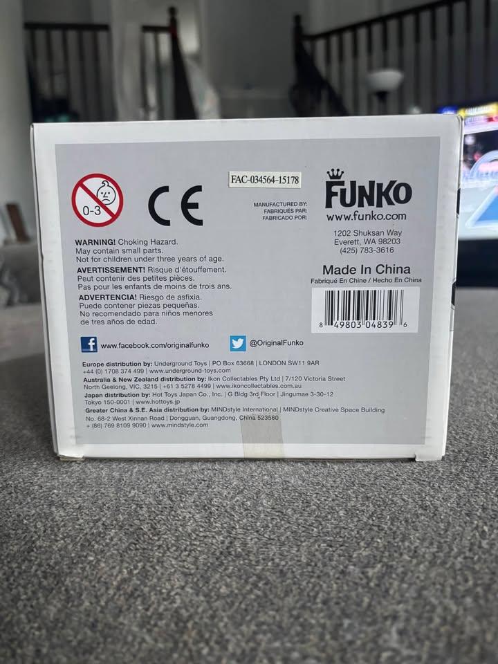 BNIB Funko Pop Big Hero 6 6” Baymax #111 Diamond Collection - photo 5