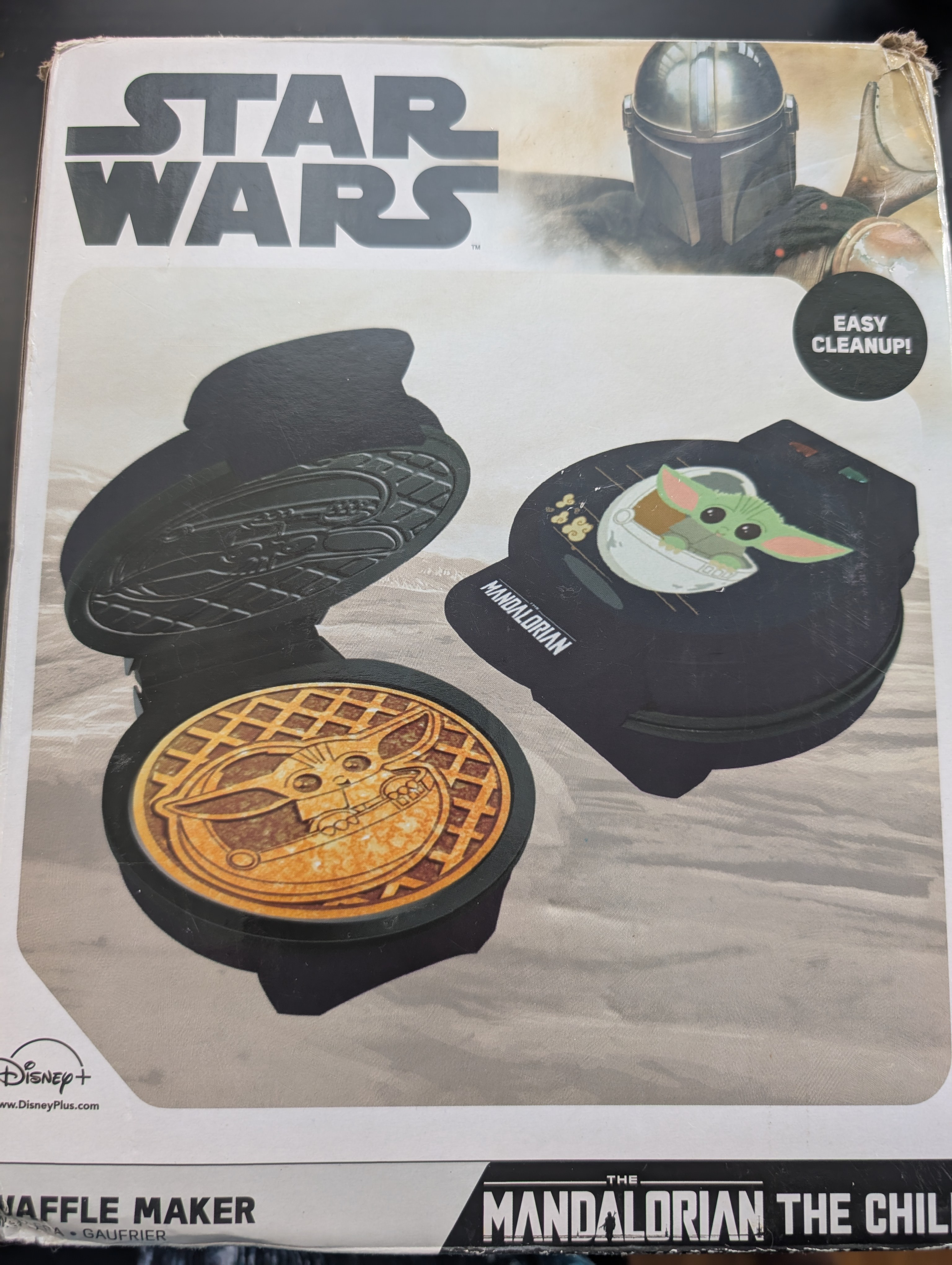 Star Wars Mandalorian Waffle Maker