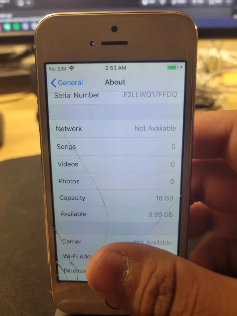 Apple iPhone 5s 16GB Gold - photo 4