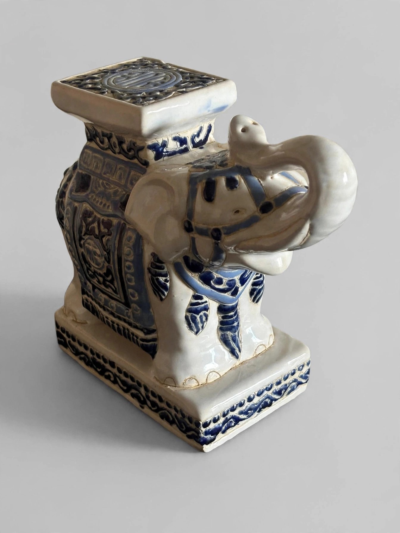 Vintage Blue White Ceramic Elephant Stool Figurine 8in - photo 5