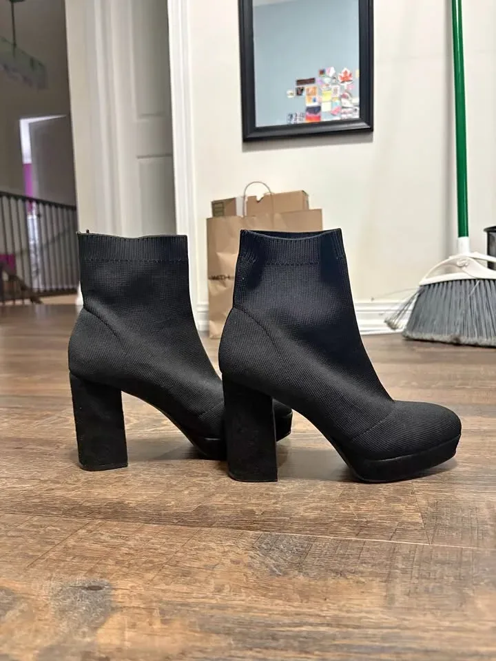 Sock platform boots