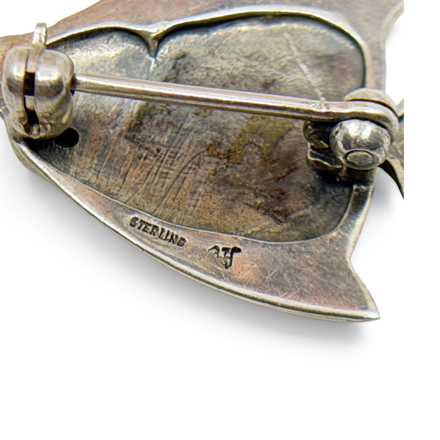 Gold vermeil sterling silver emerald marcasite fish brooch - photo 4