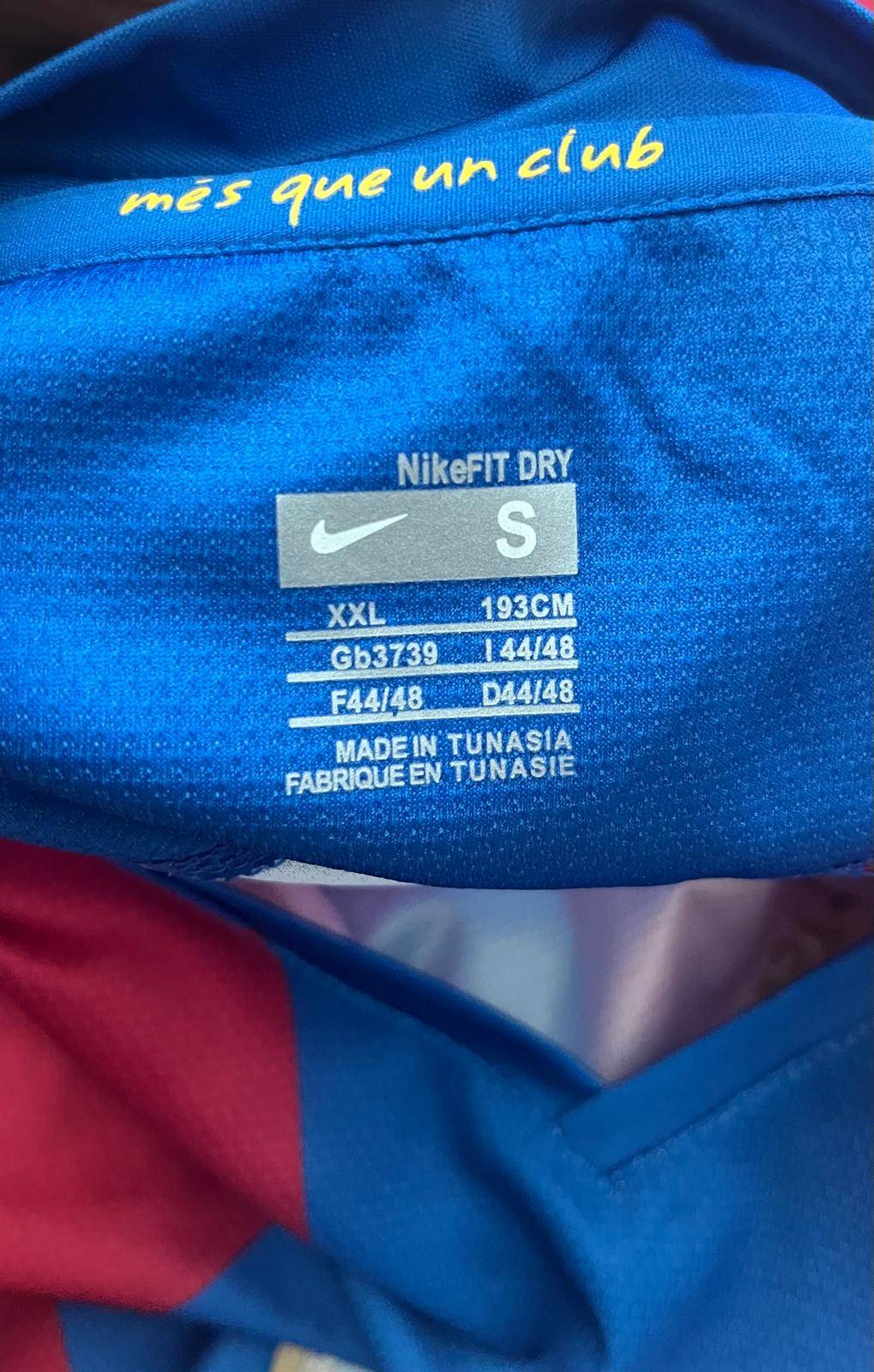 MOVE OUT SALE | 2007-08 Barcelona Long-Sleeve Jersey, Retro Kit - photo 3