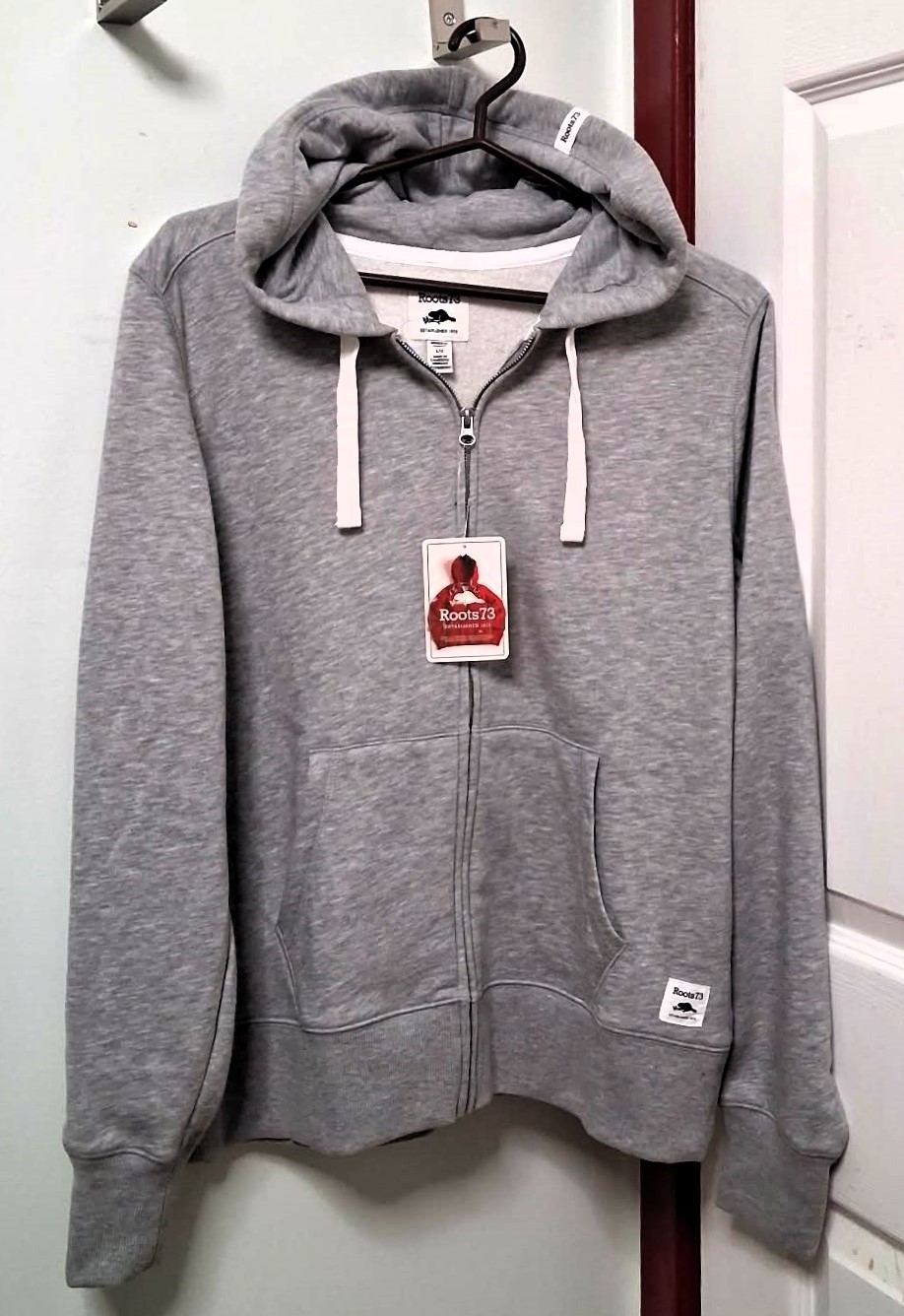 Brand New Roots 73 Women’s Grey Full Zip Hoodie w/ Original Tag