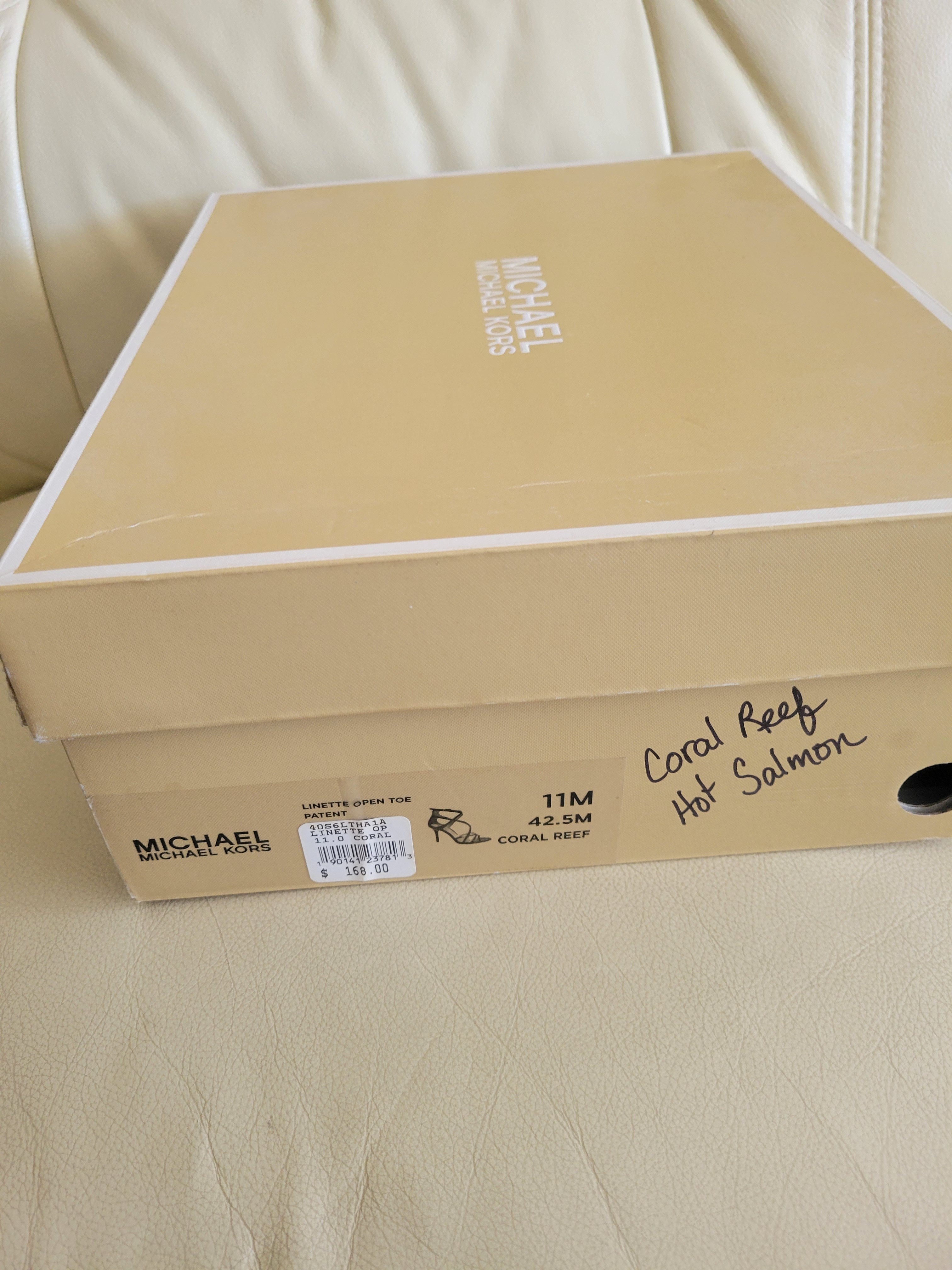 Women’s Shoes Michael Kors Size 11 - photo 2