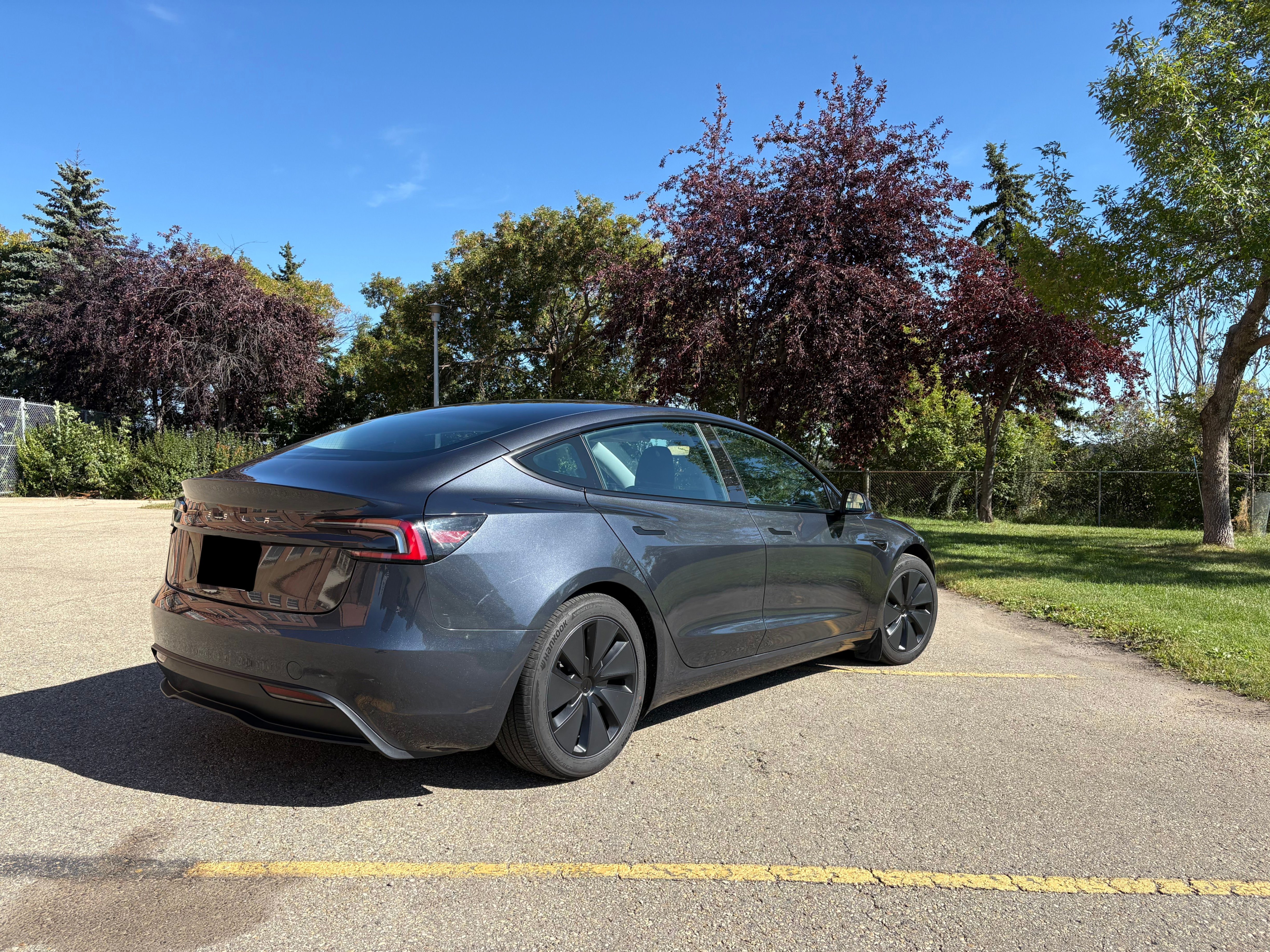 2024 Tesla Model 3 RWD – 72,000 km – Excellent Condition - photo 5