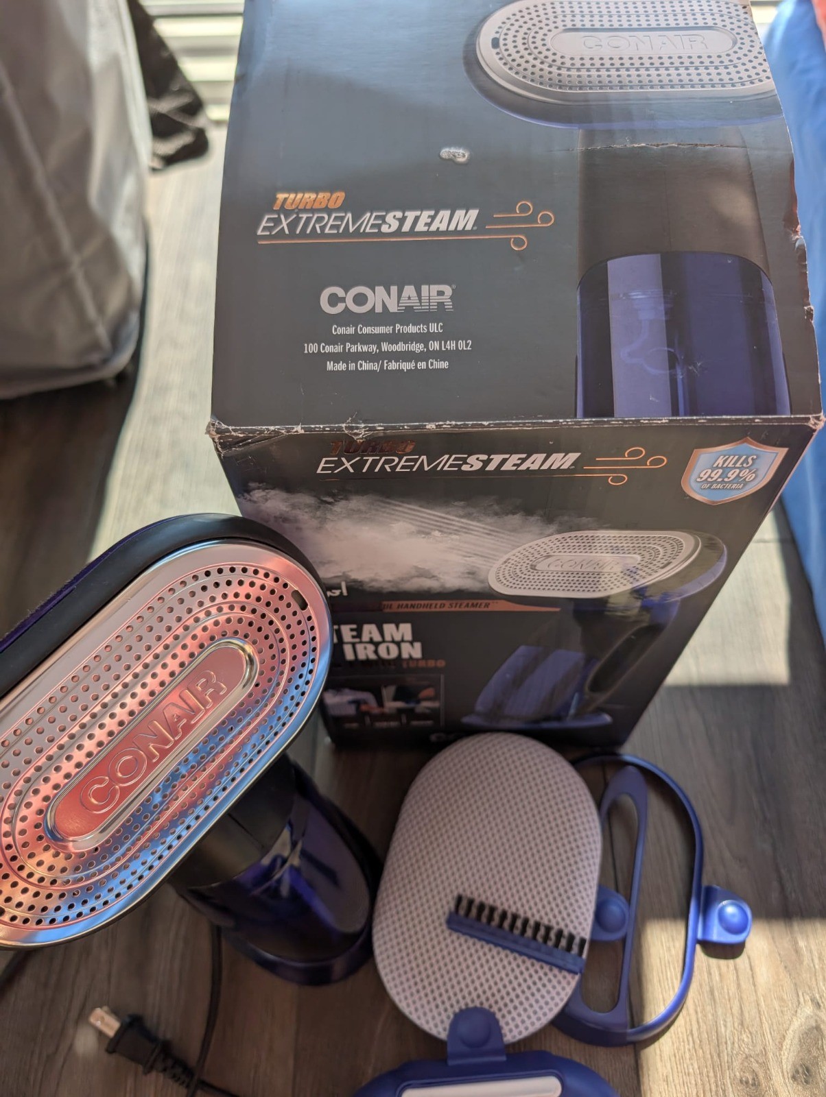 Conair Turbo Extreme Steam Handheld Steamer & Iron – Like New - photo 2