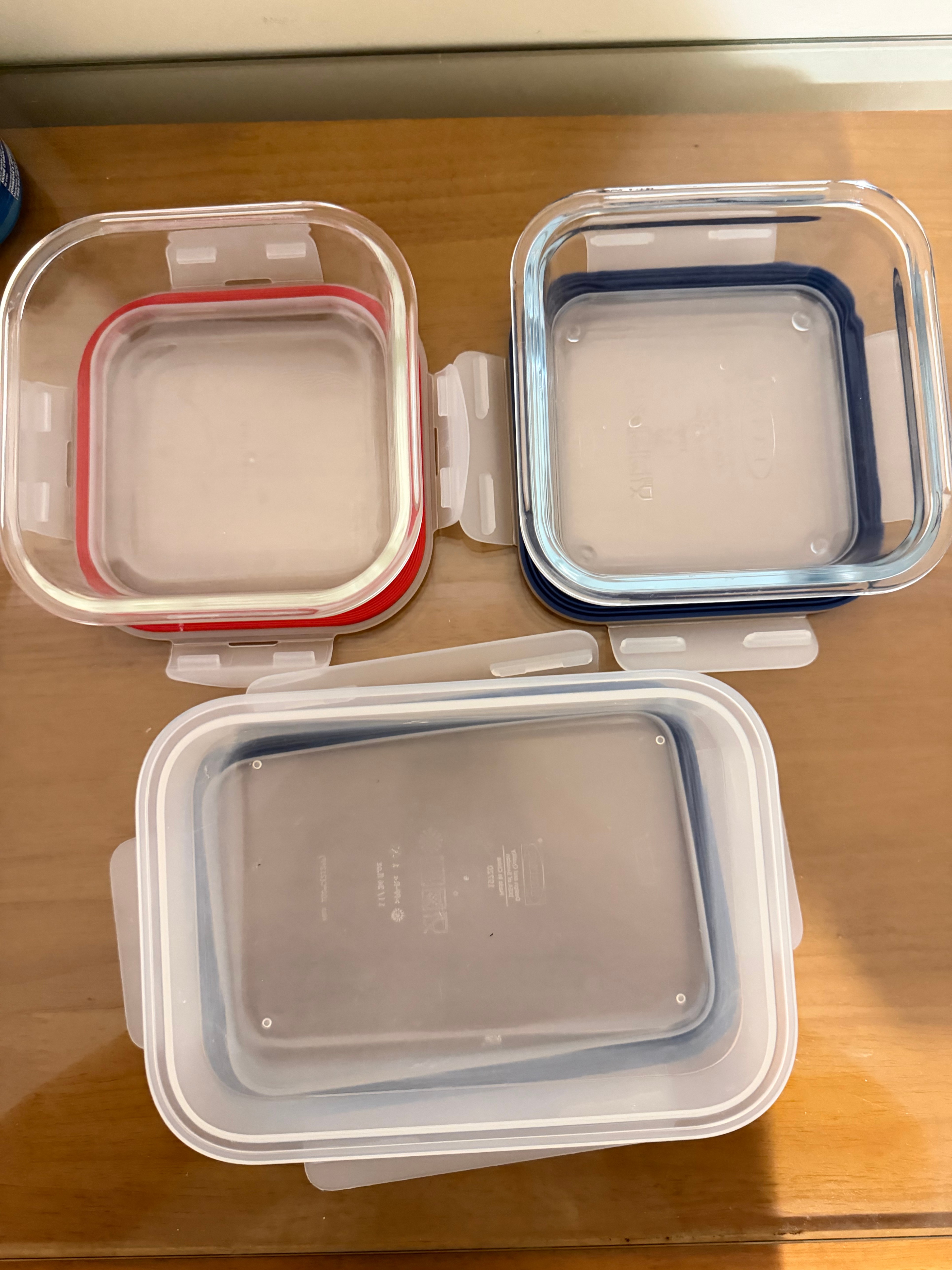 Set of 3 Glass Food Storage Containers with Locking Lids - photo 4