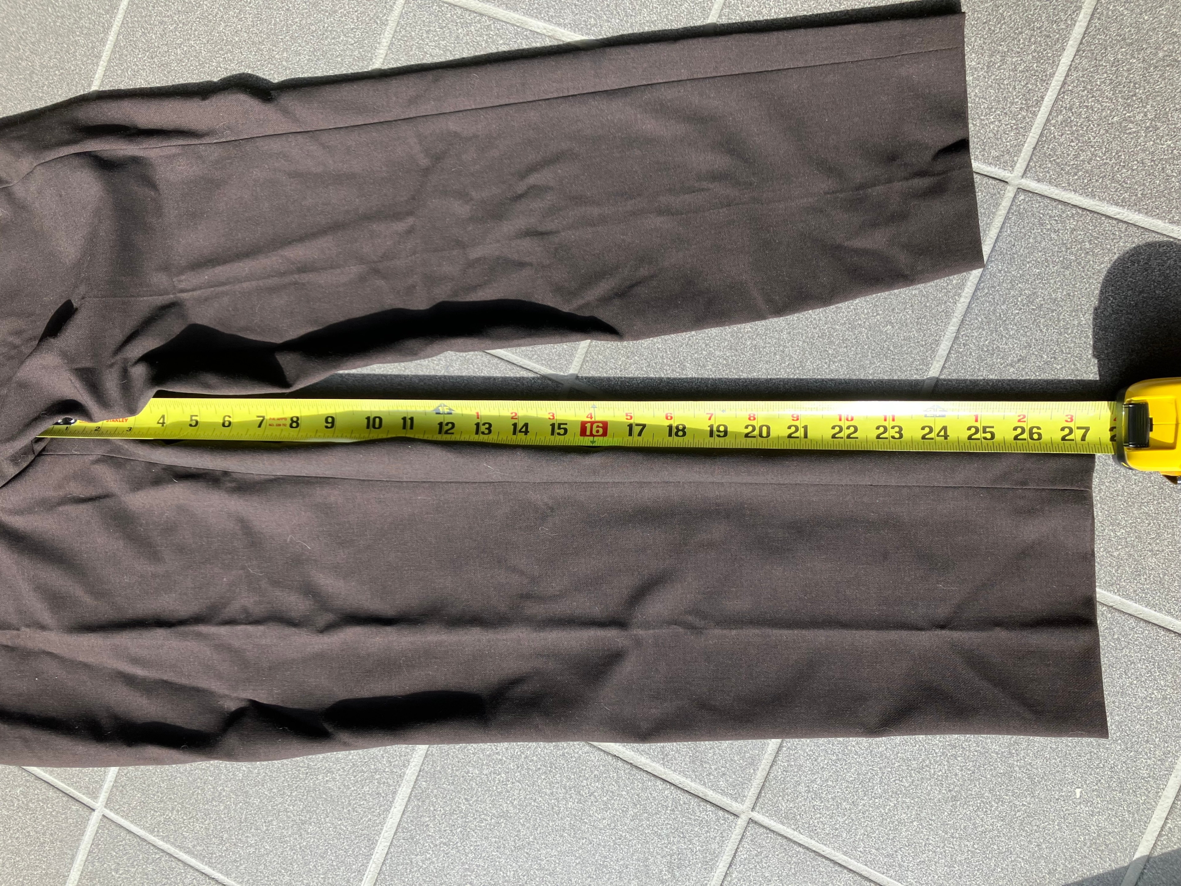 XS Uniqlo work pants - photo 2