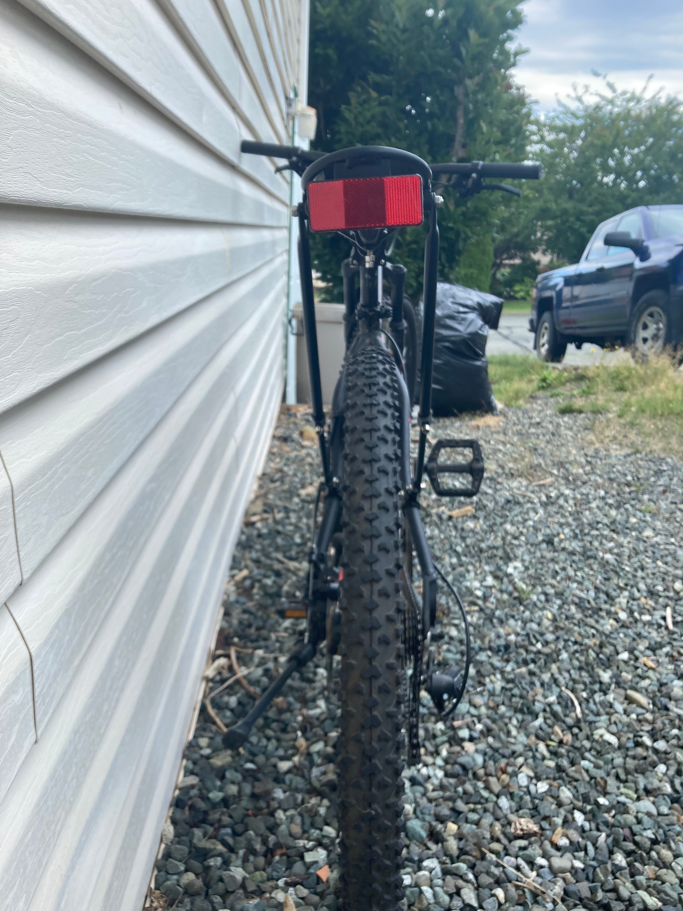 Raleigh Trailblazer 29" Mountain Bike (with Cargo Rack) - photo 3
