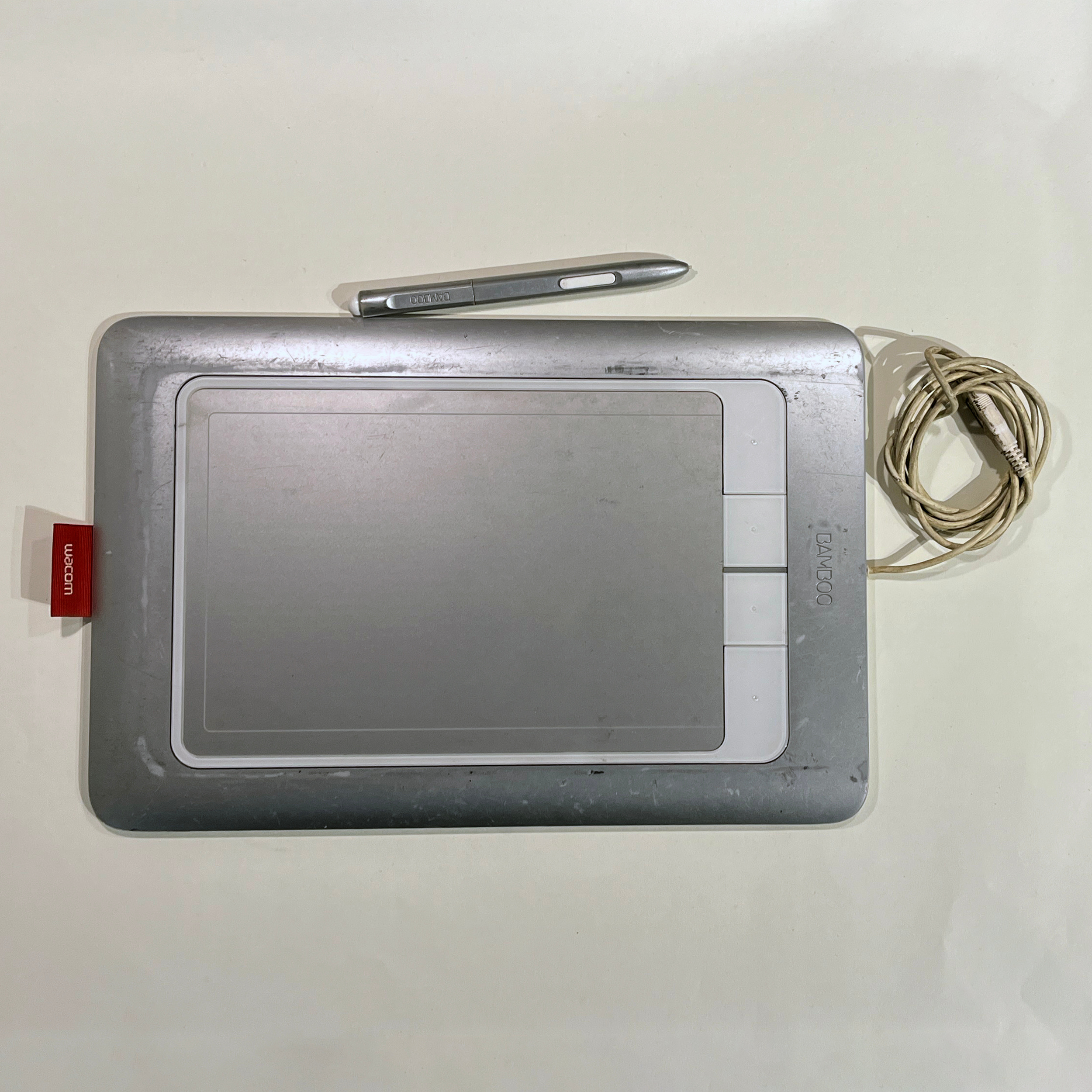 Wacom Bamboo Fun CTH-661 — Pen & Touch Tablet