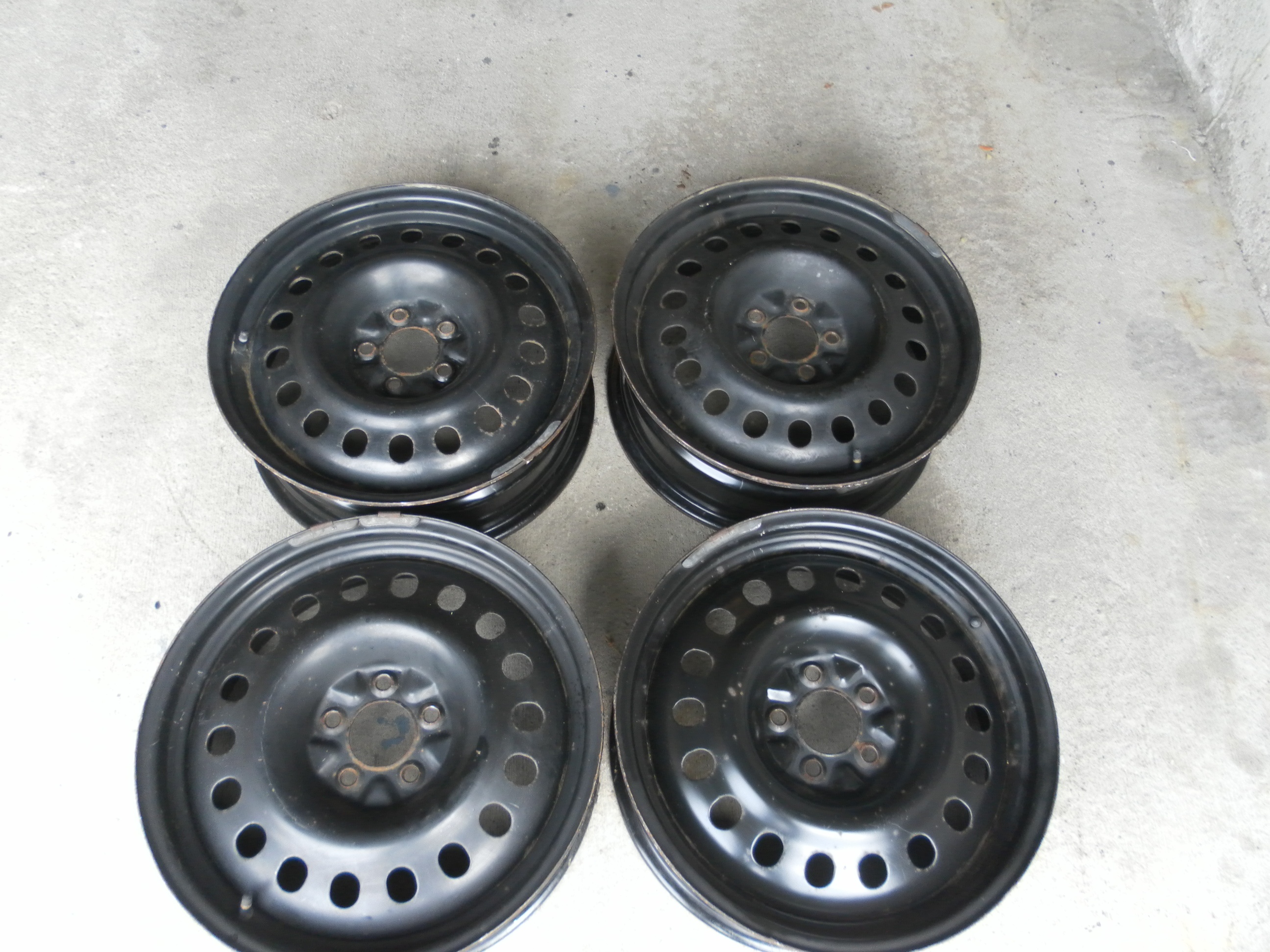 18 inches steel rims Dodge Chrysler
