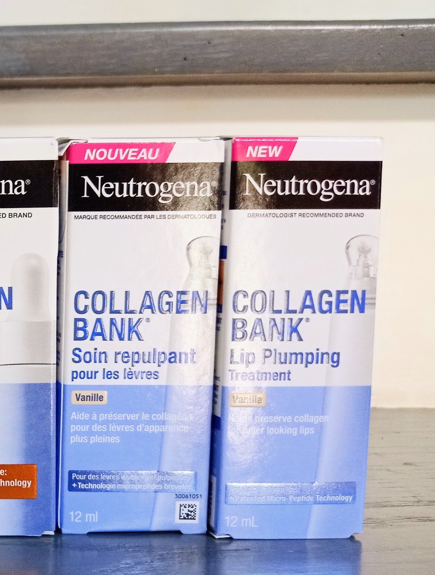 Brand New Neutrogena Collagen Bank Lip Plumping Treatment