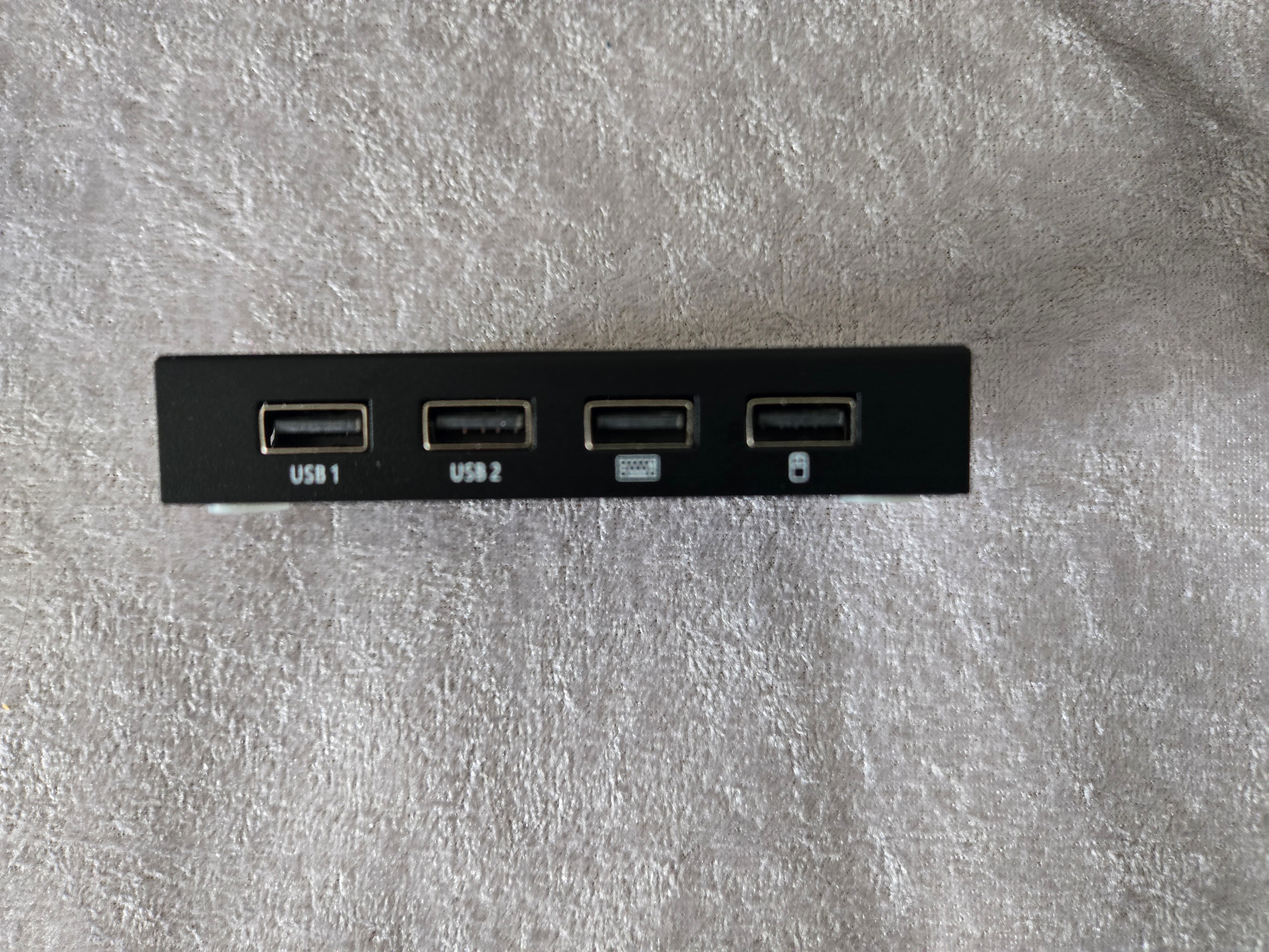 AIMOS AM-404K 4-Port USB Switch - photo 4