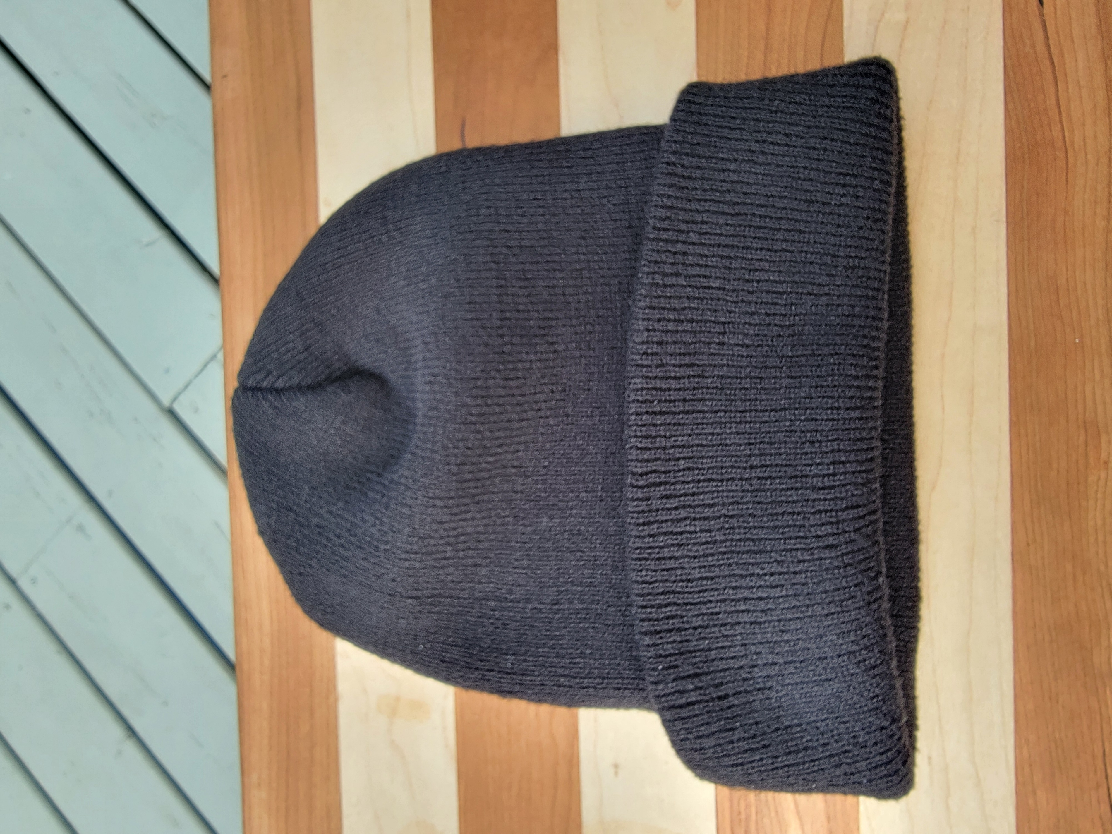 Kids hat (6 inches wide)