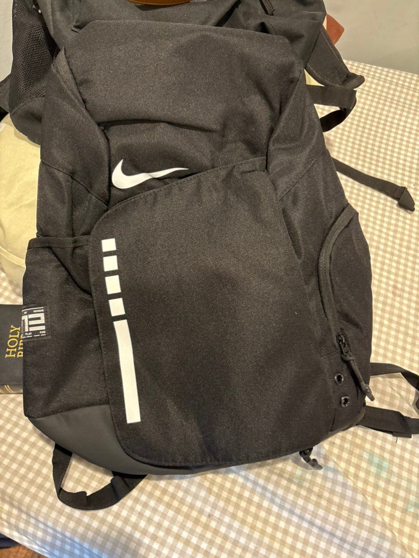 3 Nike Elite Gold/Black Backpacks. Back to school sale!!! - photo 3