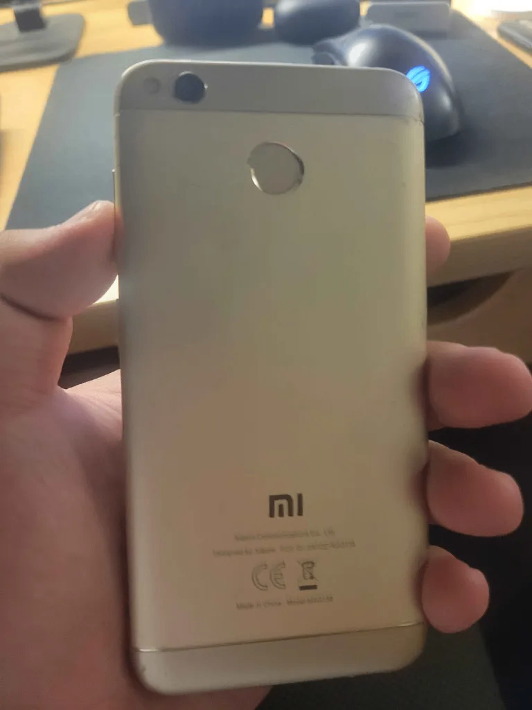 (For Parts) Xiaomi Redmi Note 4 Gold Smartphone