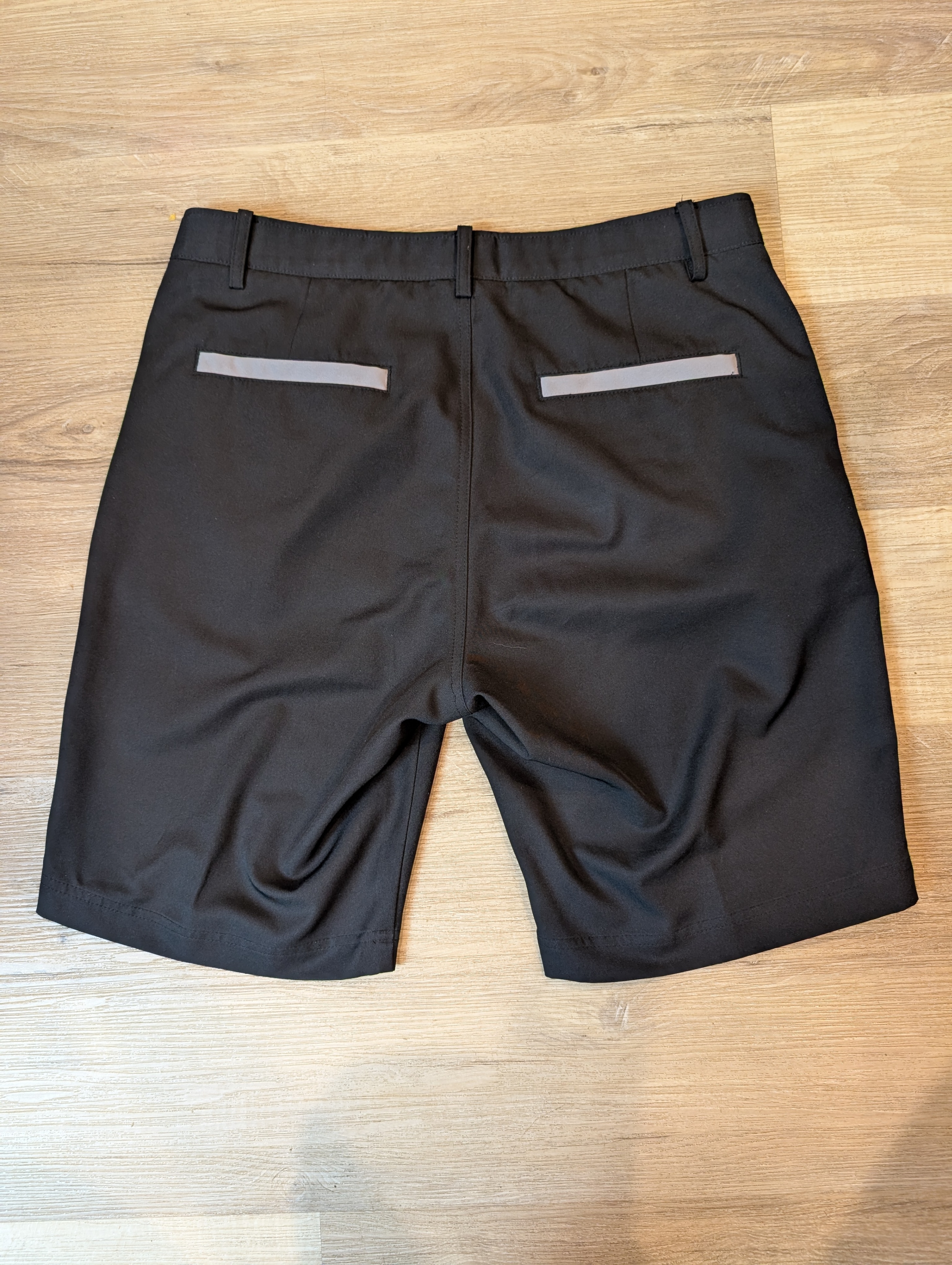 Calvin Klein Golf Shorts - Men's Size 32 - Black - photo 2