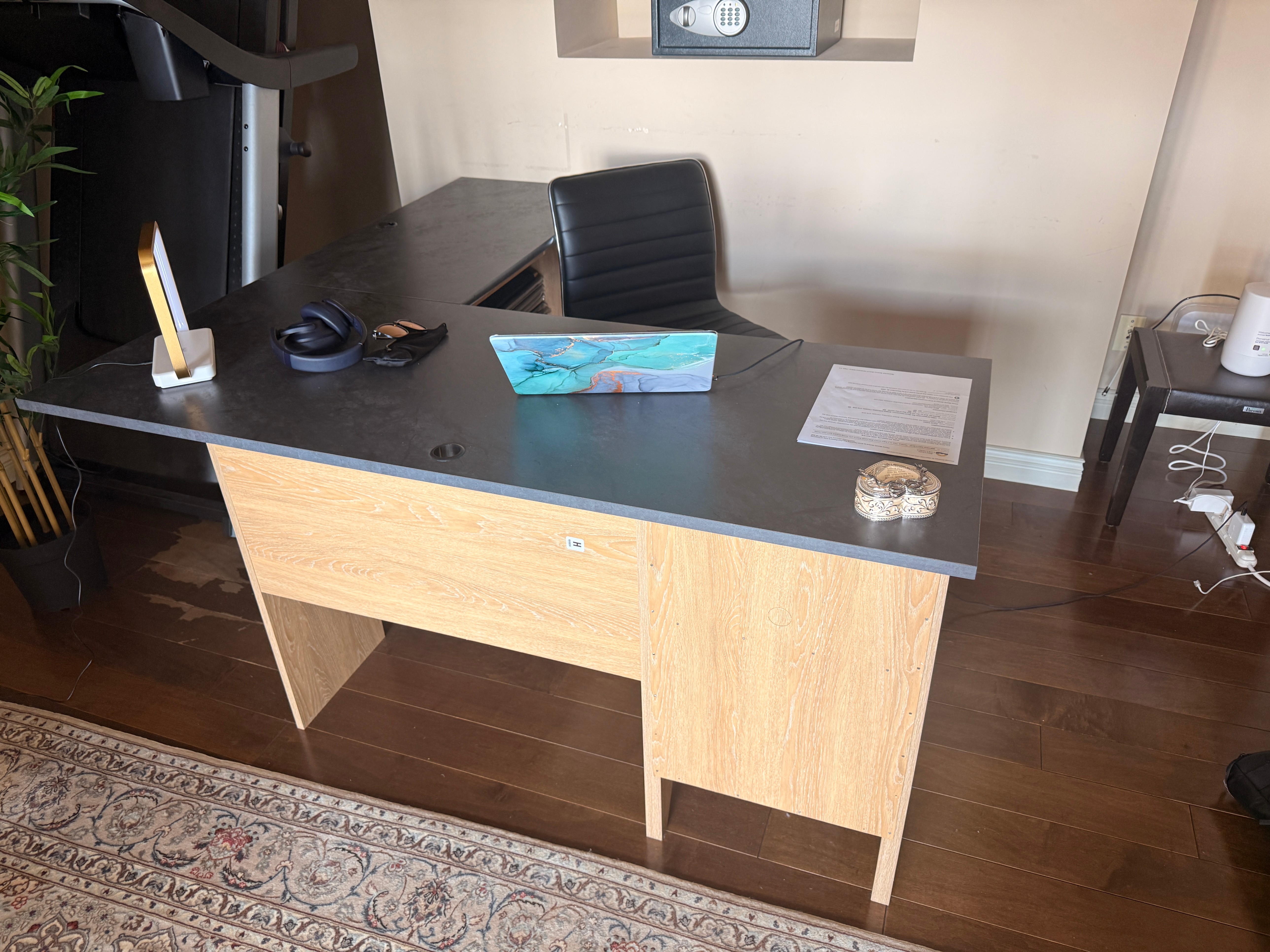 Desk