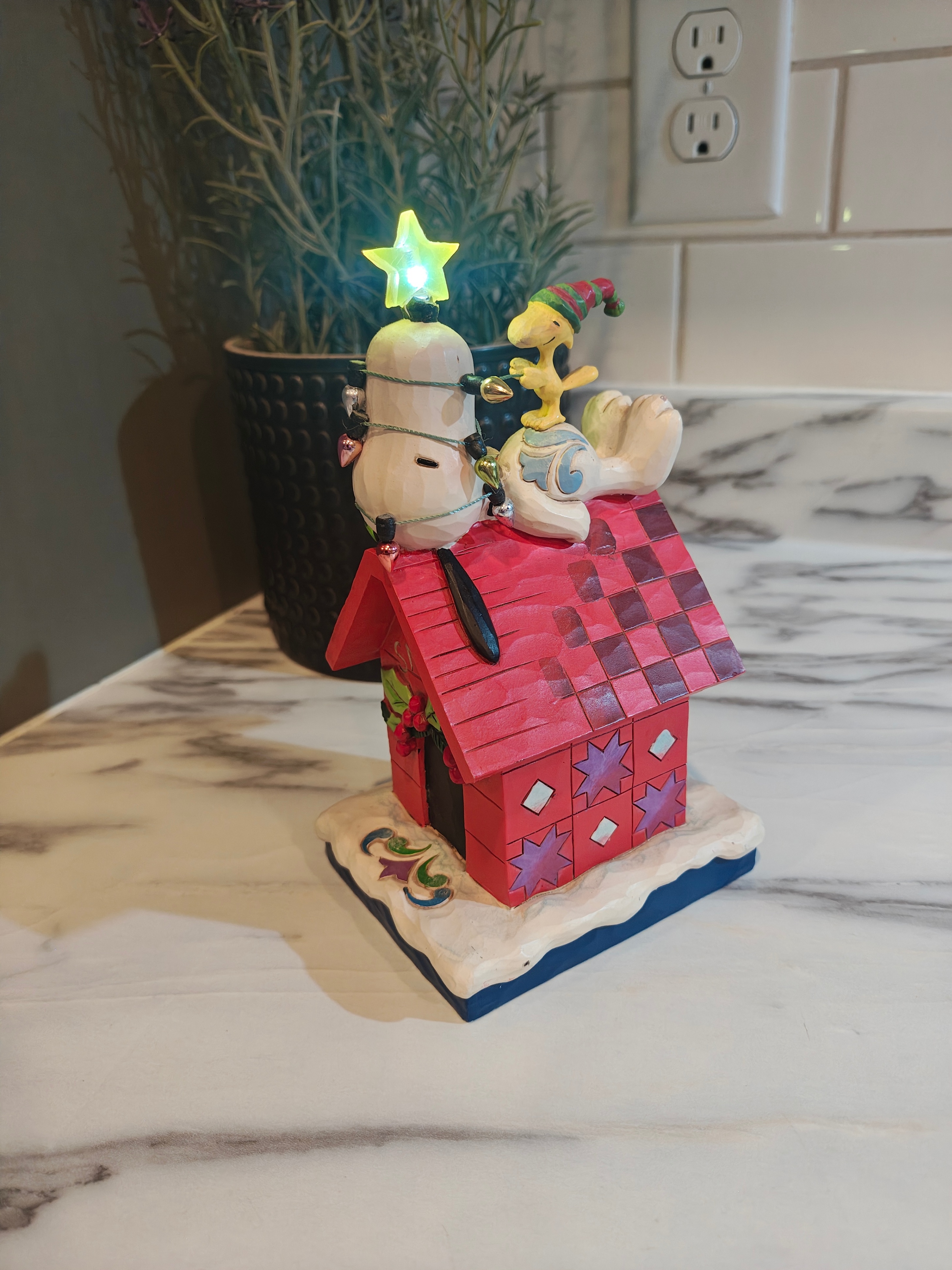 Jim Shore Peanuts Snoopy Lighted “Merry and Bright”4052719