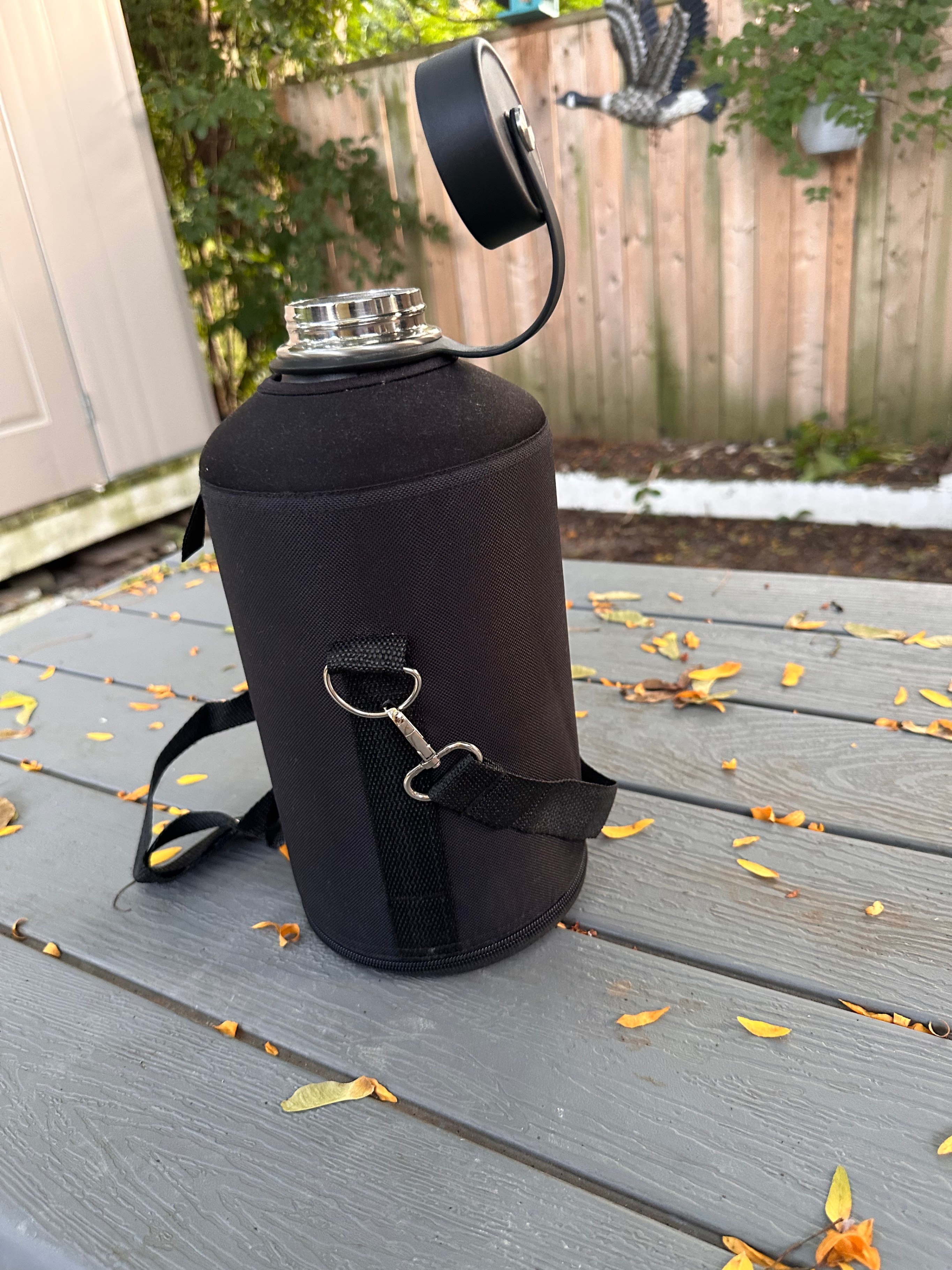 Large Insulated Stainless Steel Water Bottle with Carrying Pouch - photo 5