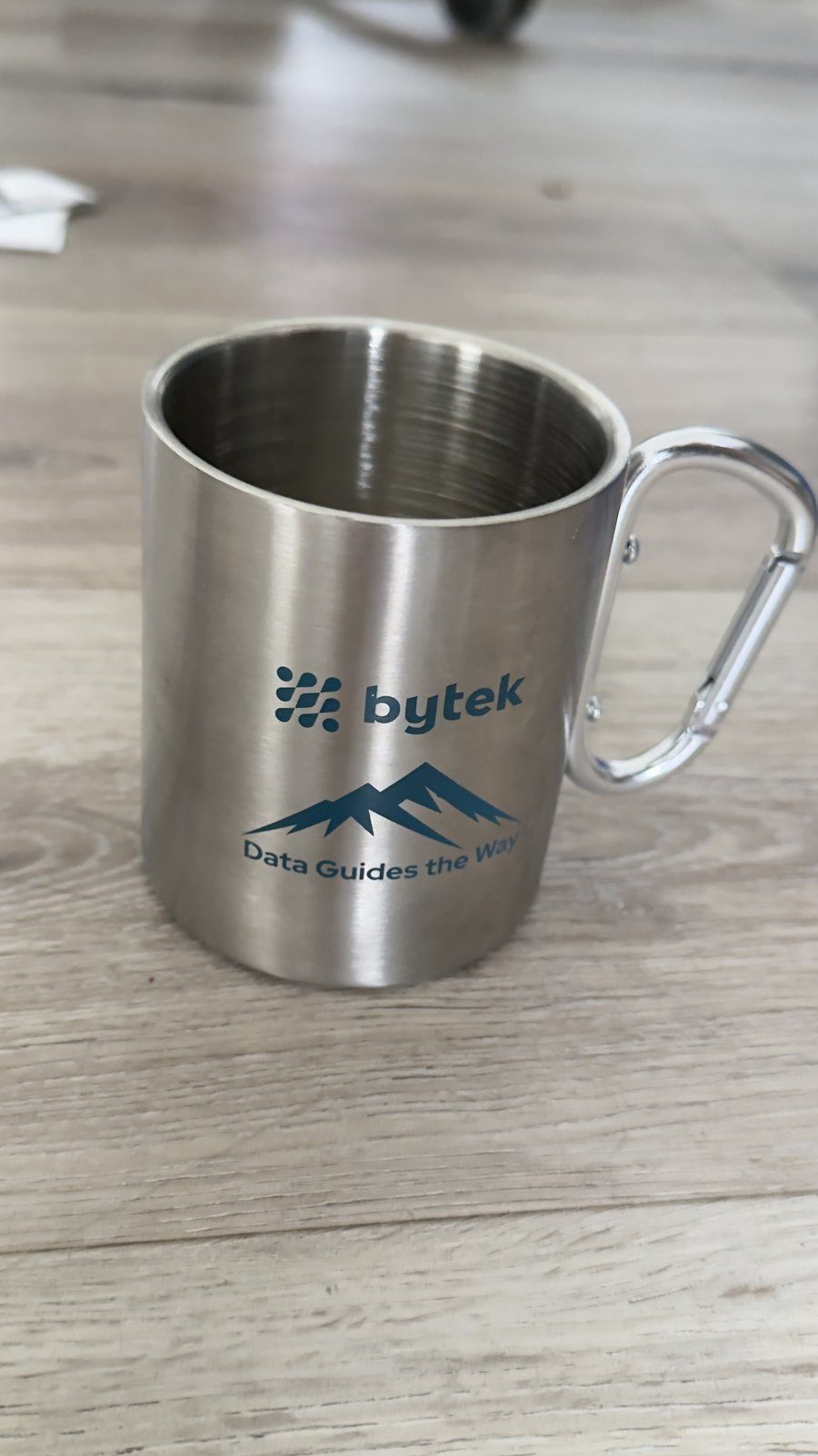 Stainless Steel Camping Mug with Carabiner Handle – bytek
