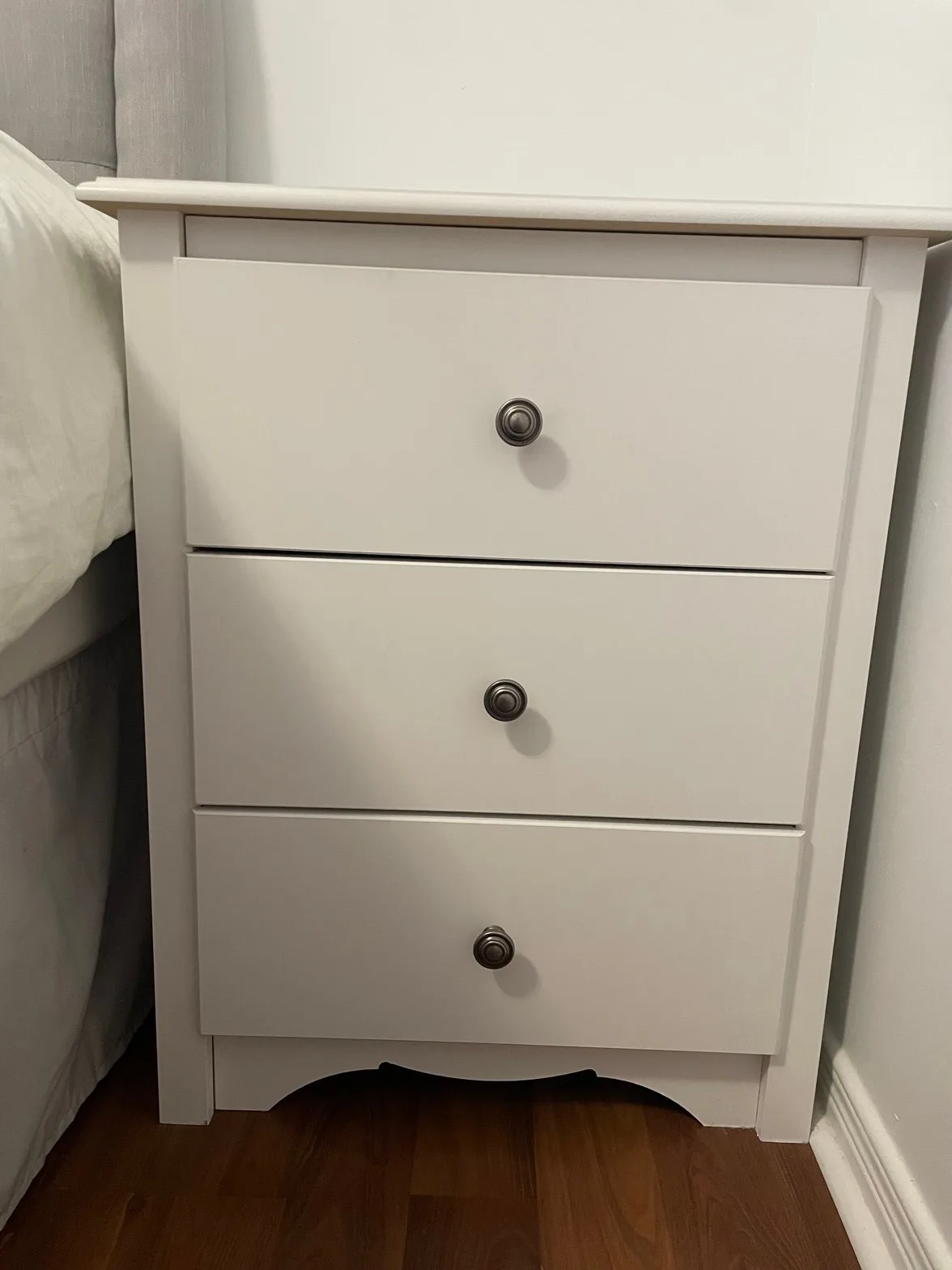 White nightstands, set of 2