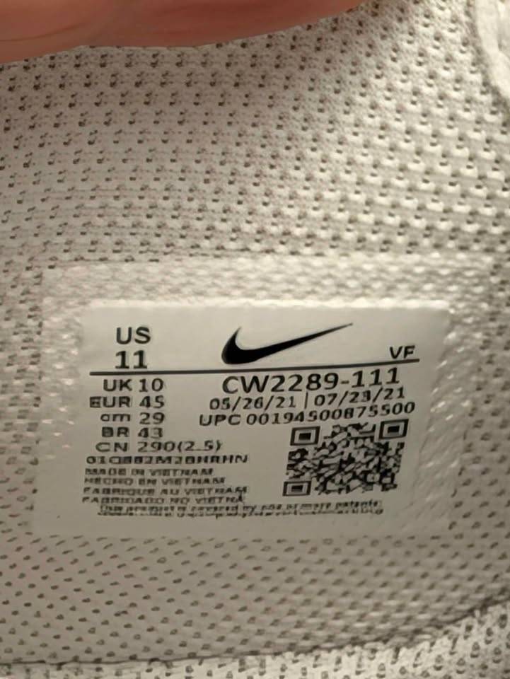 Nike Air Force One 1 Mid Top '07 - "Triple White" Size 11 - photo 3