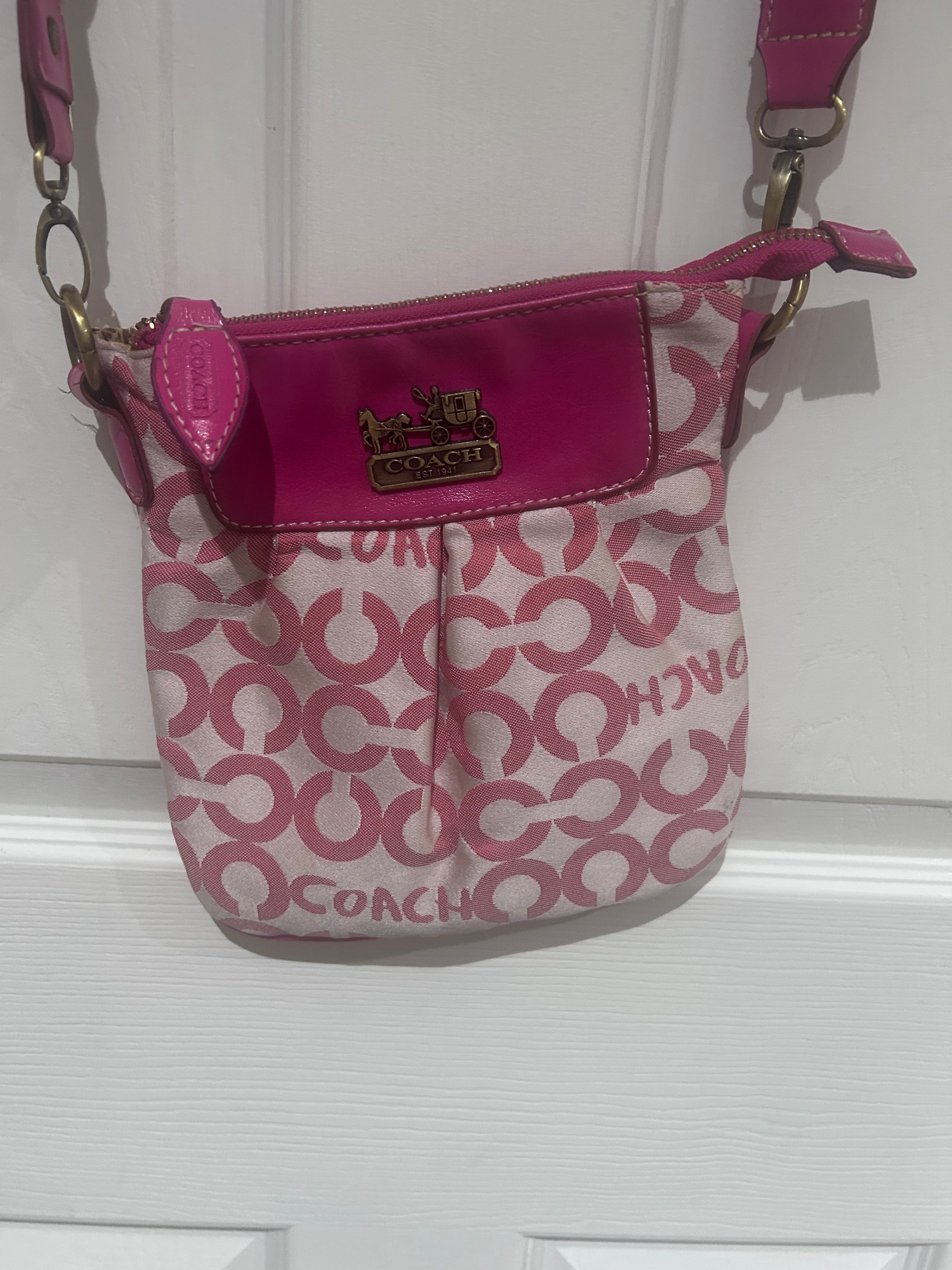 Vintage Coach Madison Signature OP Art Small Crossbody Swingpack