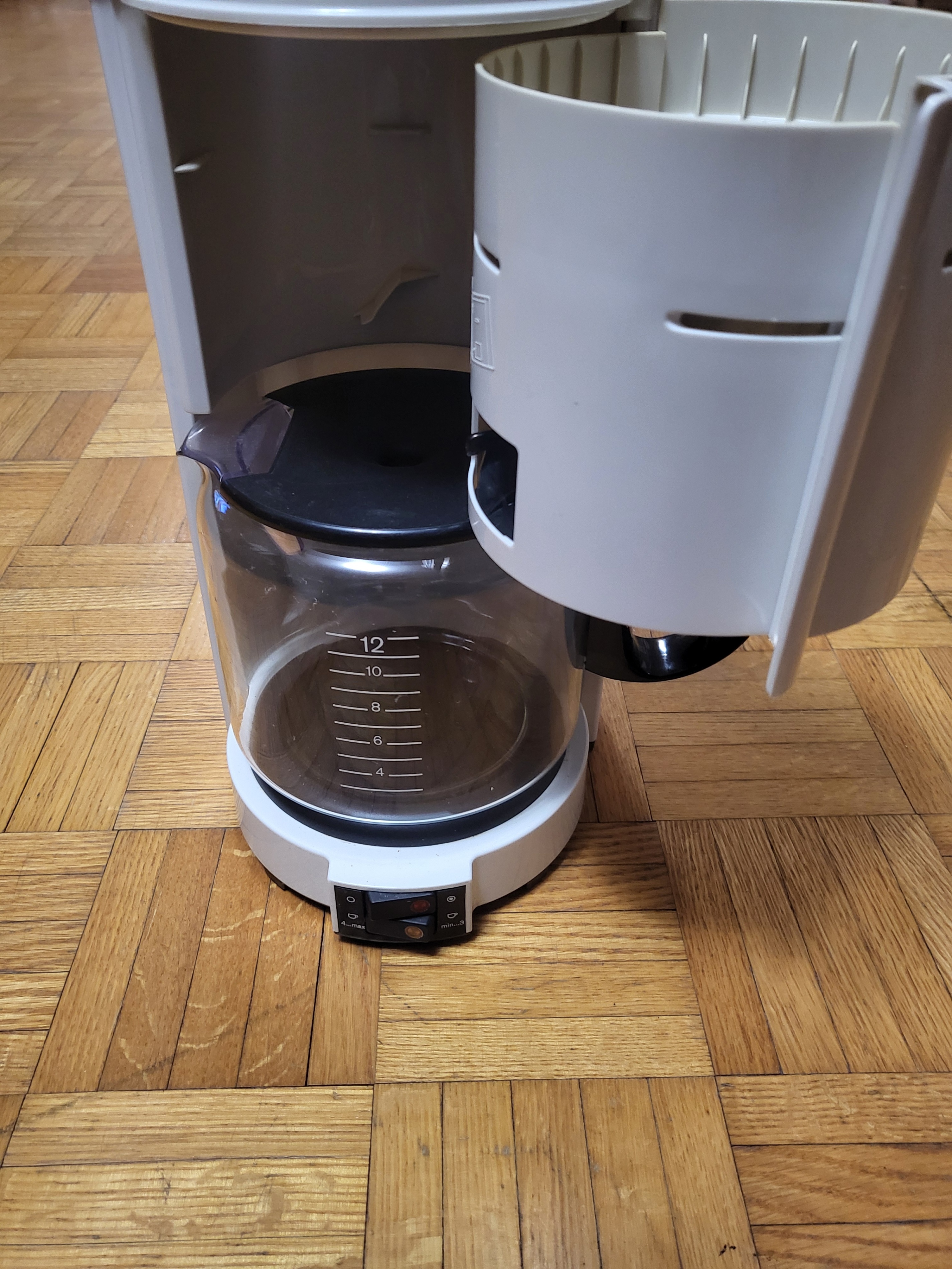 BRAUN 12 Cup Coffee Maker White - photo 2