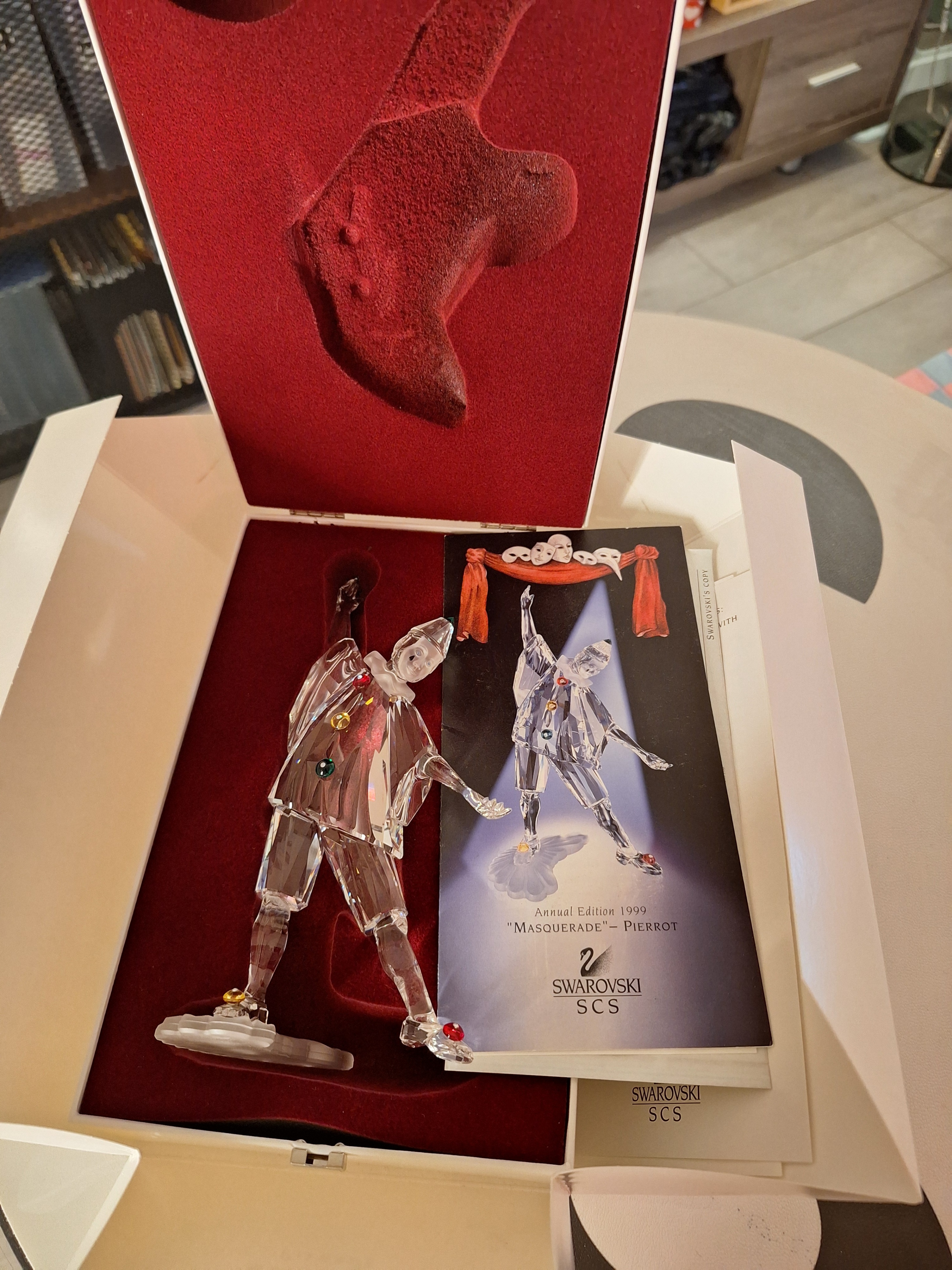 Swarovski MASQUERADE PIERROT 1999 Annual Edition in Original Box - photo 2