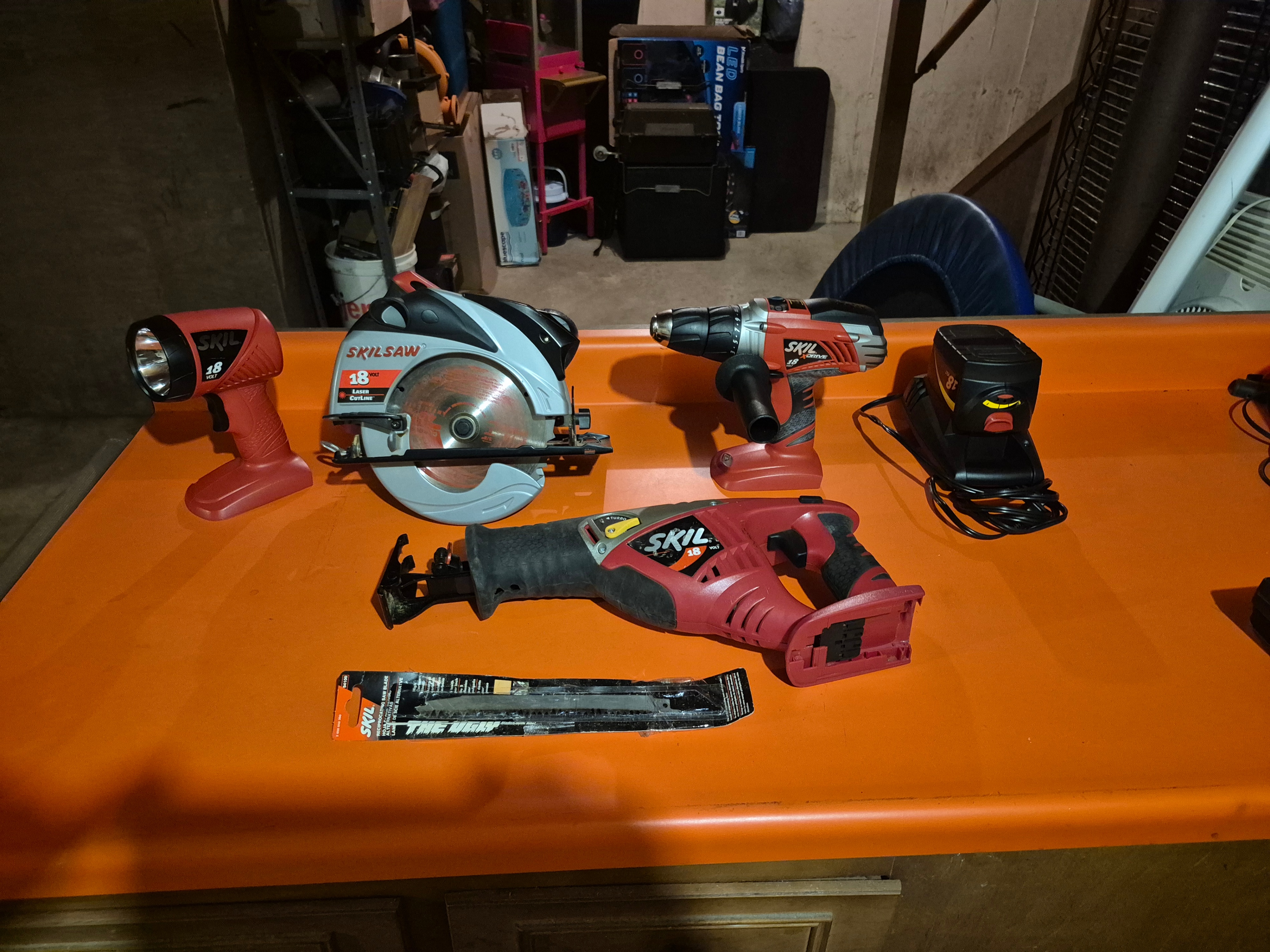 SKIL 18V Cordless Power Tool Set - photo 2