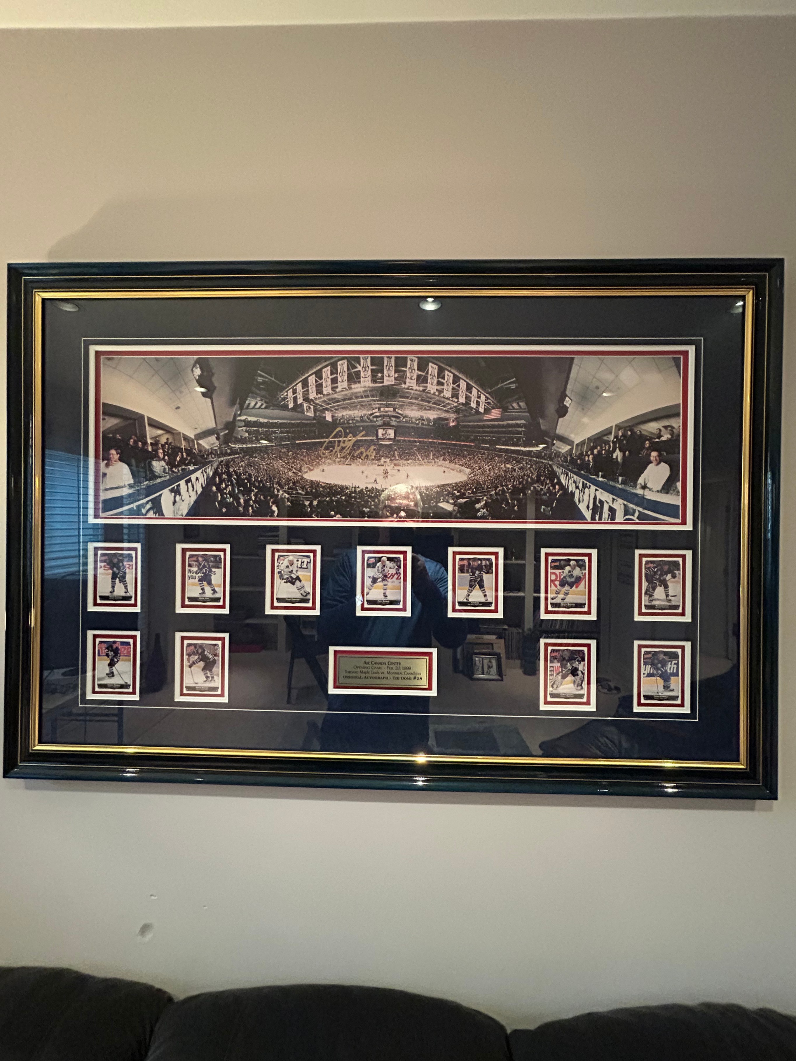 Toronto Maple Leafs Signed Framed Memorabilia