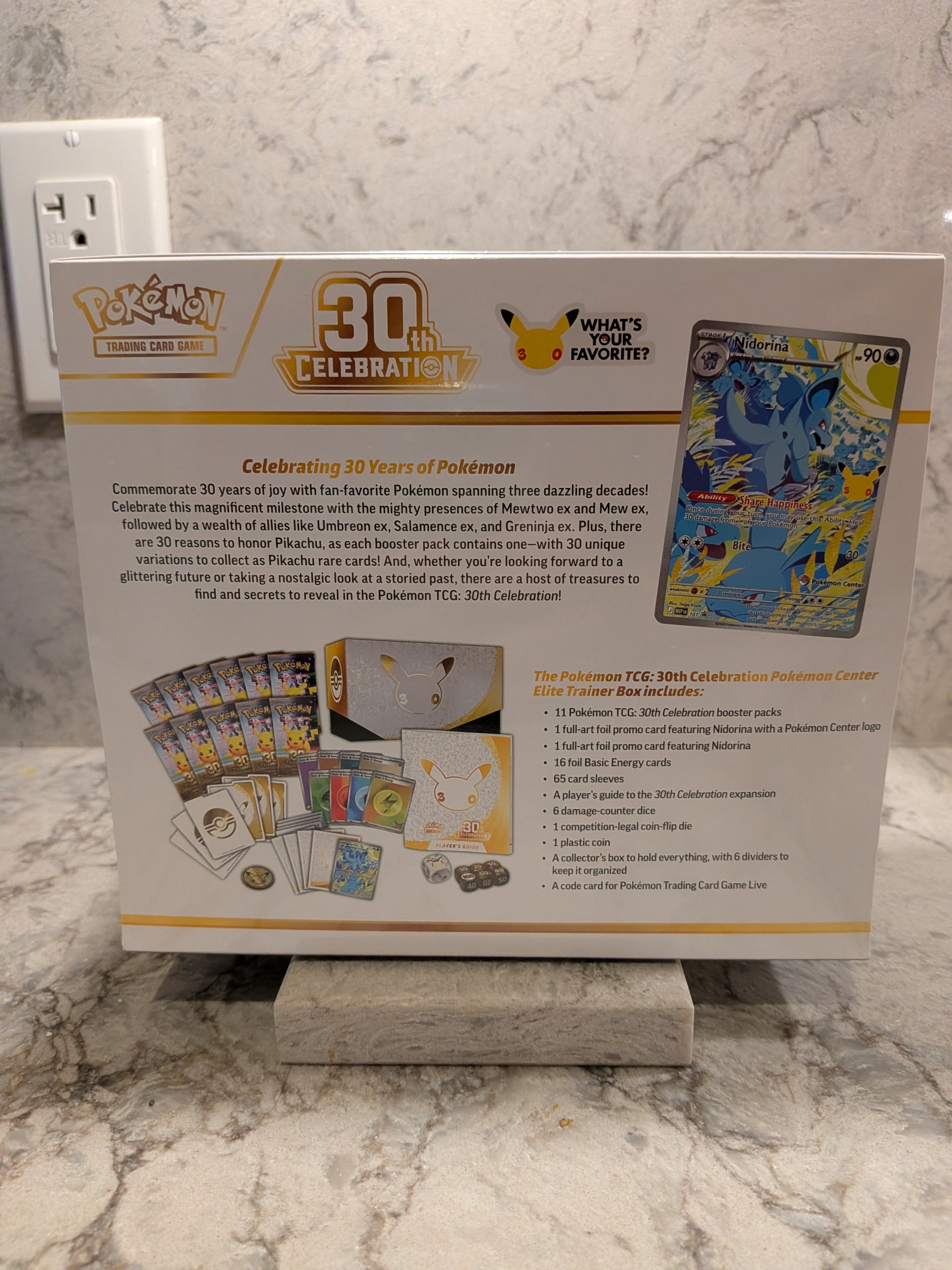 Pokémon Center Exclusive 30th Celebration Elite Trainer Box - photo 3