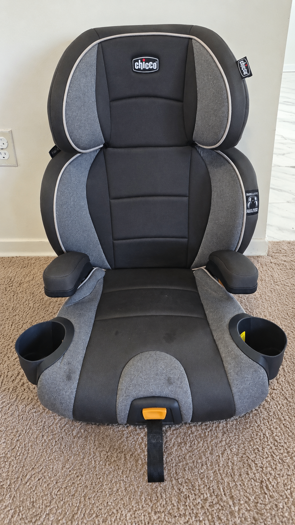Chicco KidFit 2-in-1 Belt-Positioning Booster Car Seat