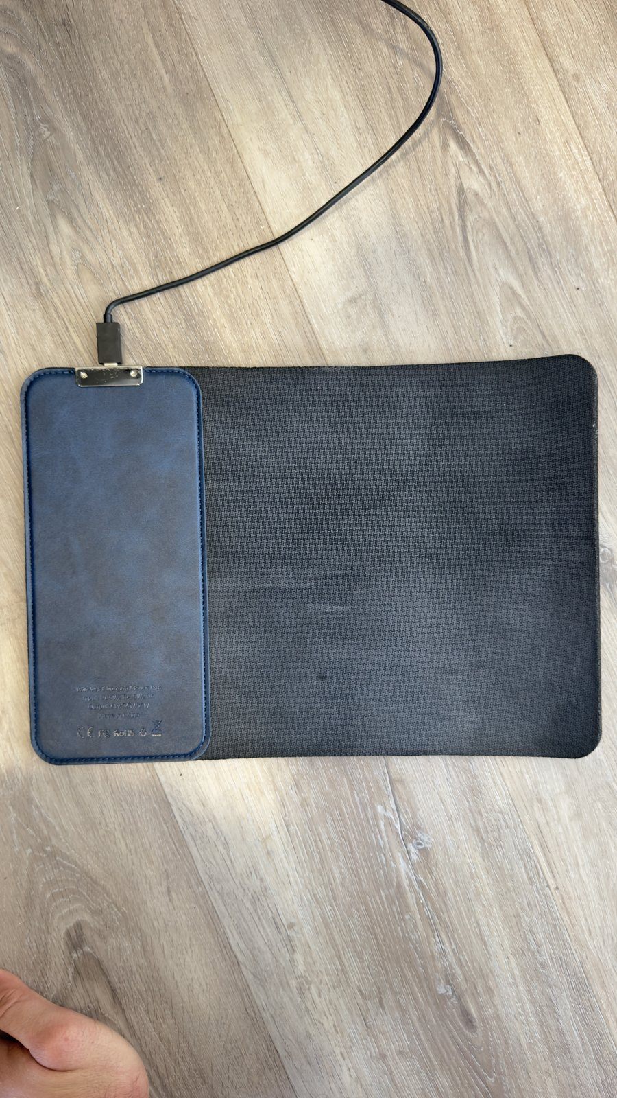 Wireless Charging Mouse Pad – 10W Qi Phone Charger, Navy - photo 2