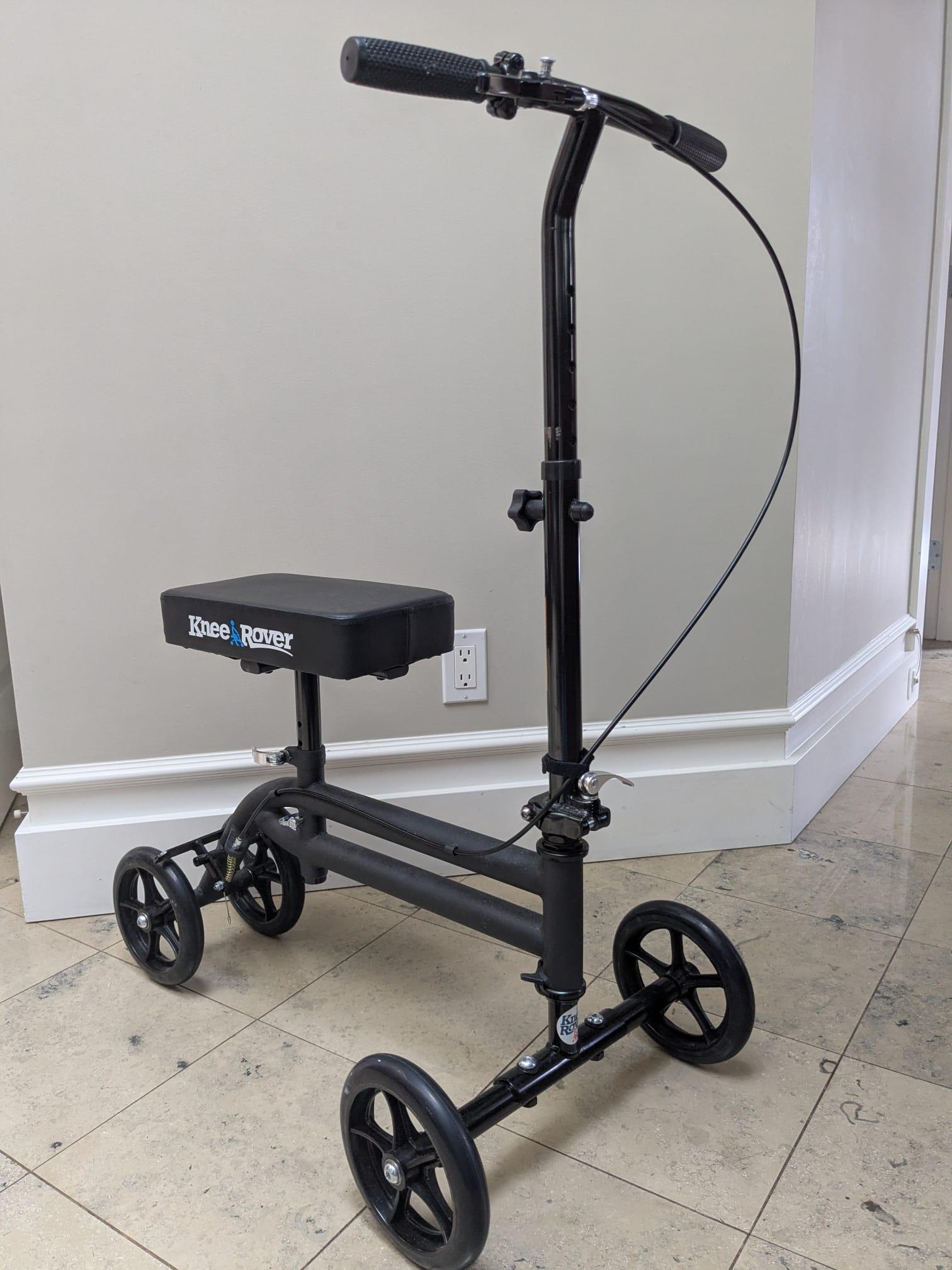 Knee Rover Walker