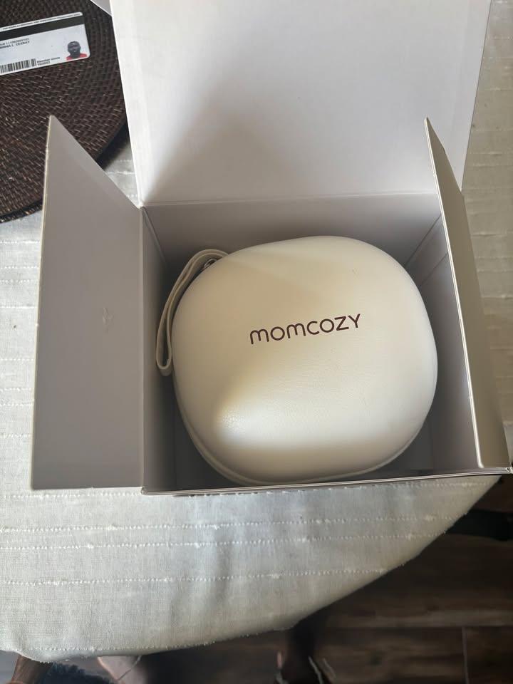 Momcozy M6 Hands-Free Wearable Breast Pump ( Cozy, Red) - photo 2