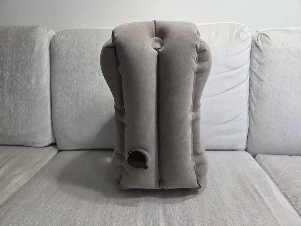 Inflatable Travel Pillow - photo 4