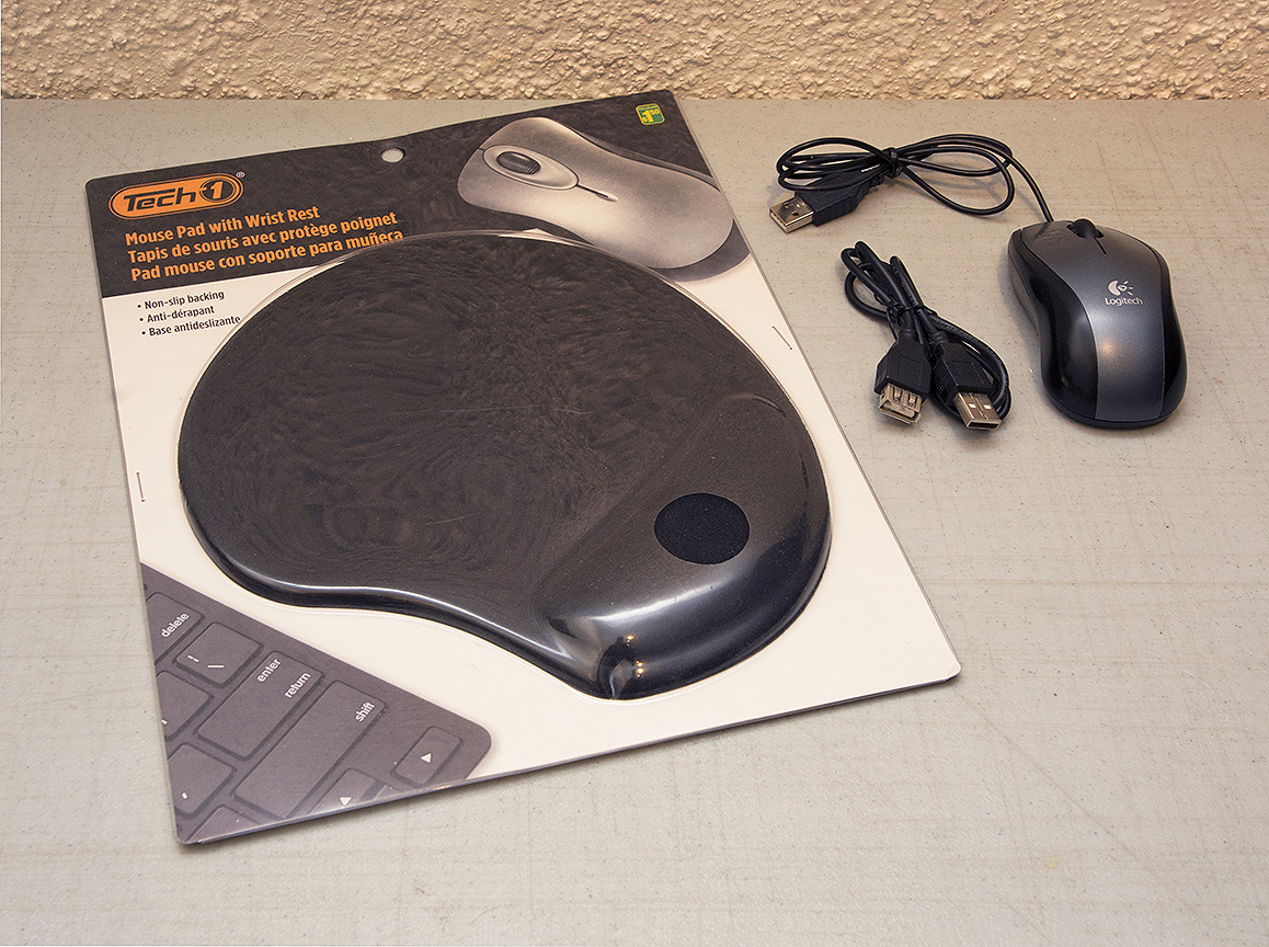 Logitech Wired Mouse (Smaller Hands), USB Extension Cable & Pad
