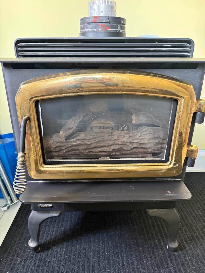 Looking for licensed HVAC tech to install  gas fireplace