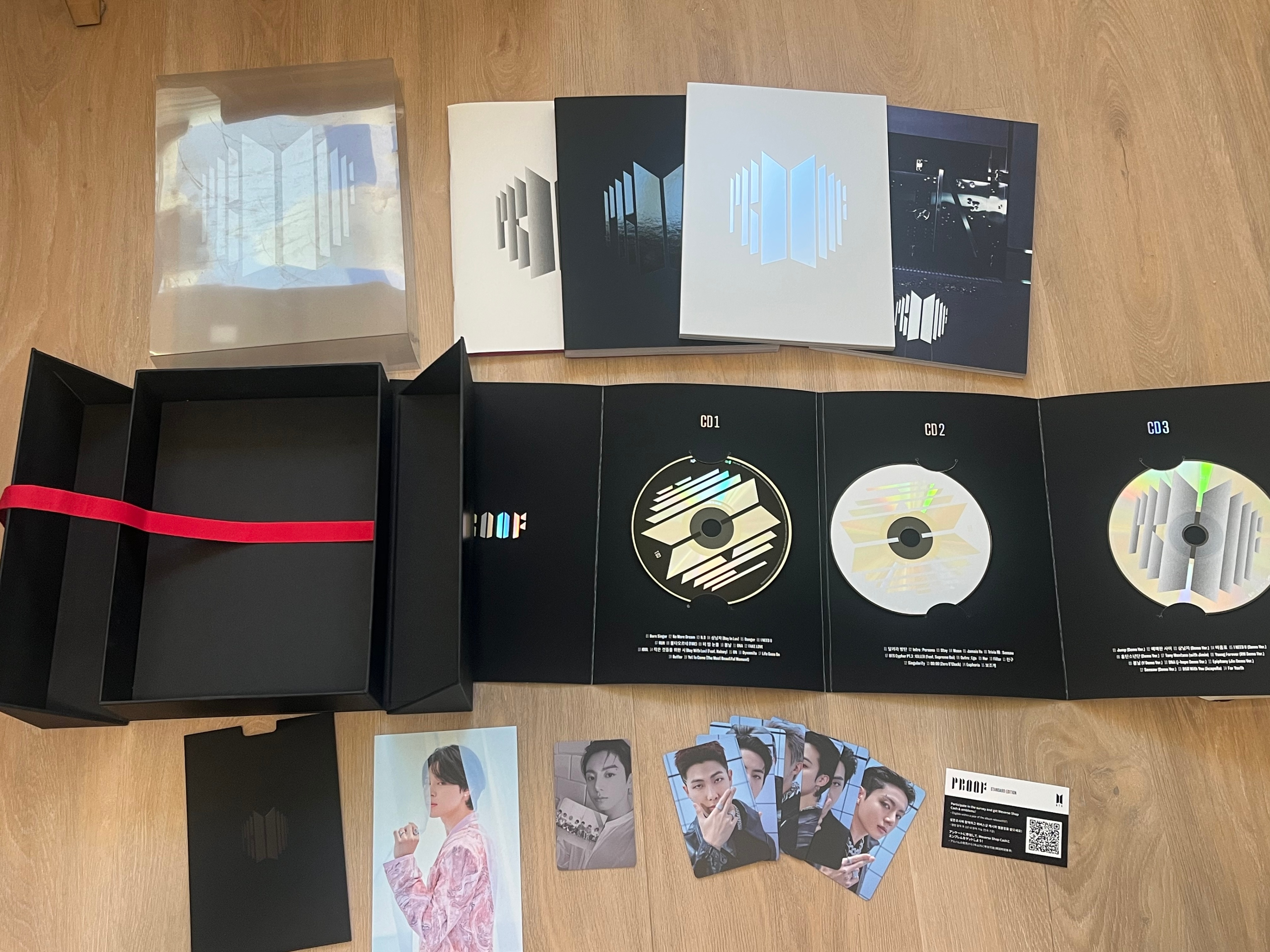 BTS Proof Standard Edition + Photocards and Extras - photo 2
