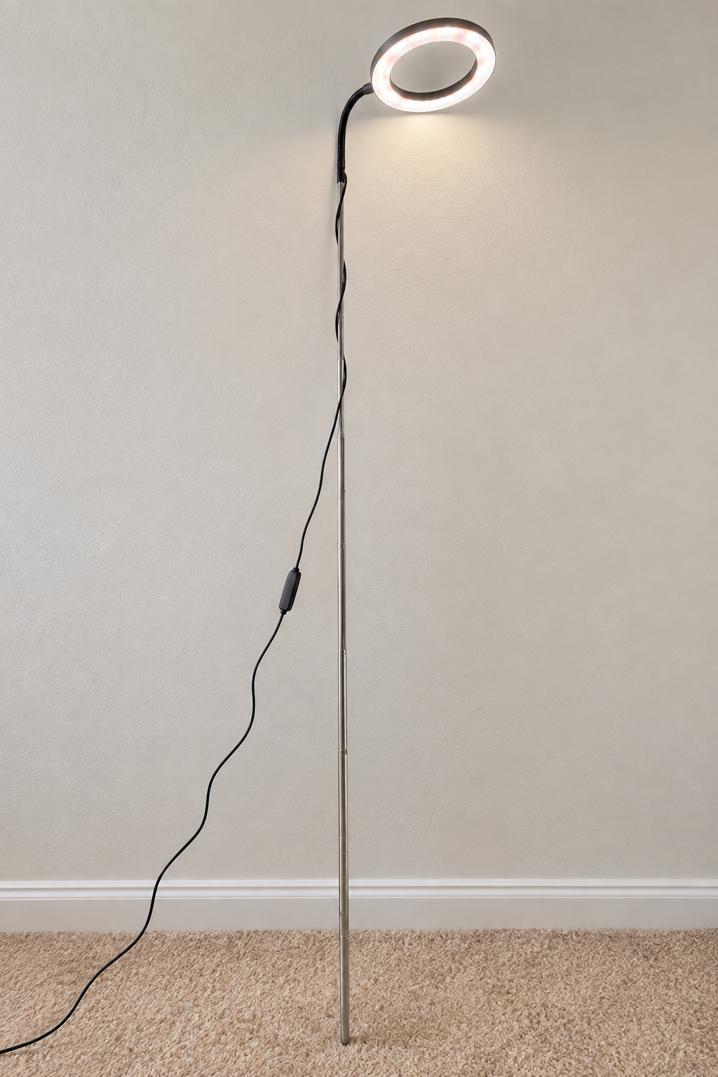 LED Halo Plant Grow Light w/ Telescoping Stake & Timer Control - photo 2