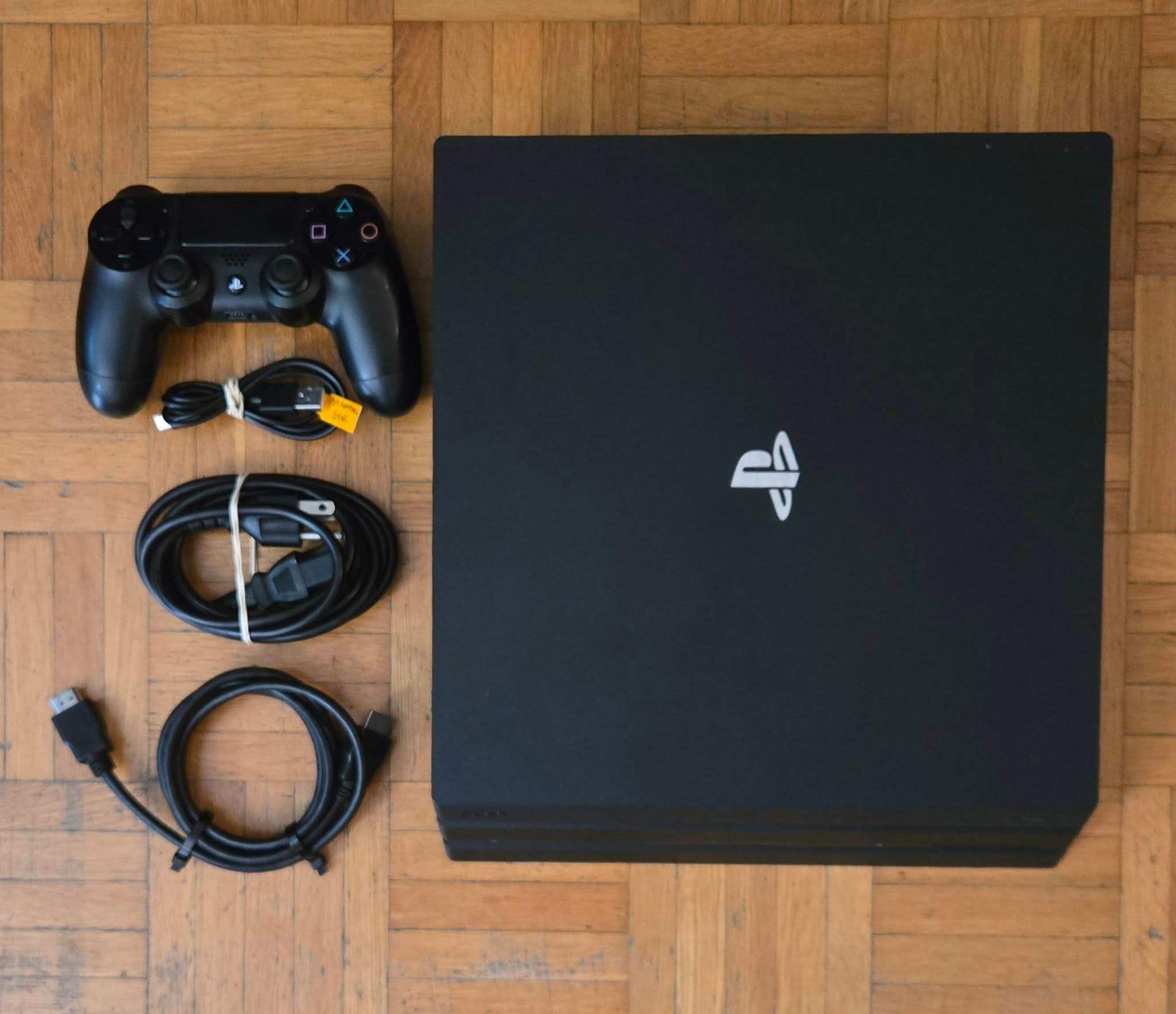 Modded PS4 Pro 1TB v.13.52 Complete READY TO PLAY G.O.W.