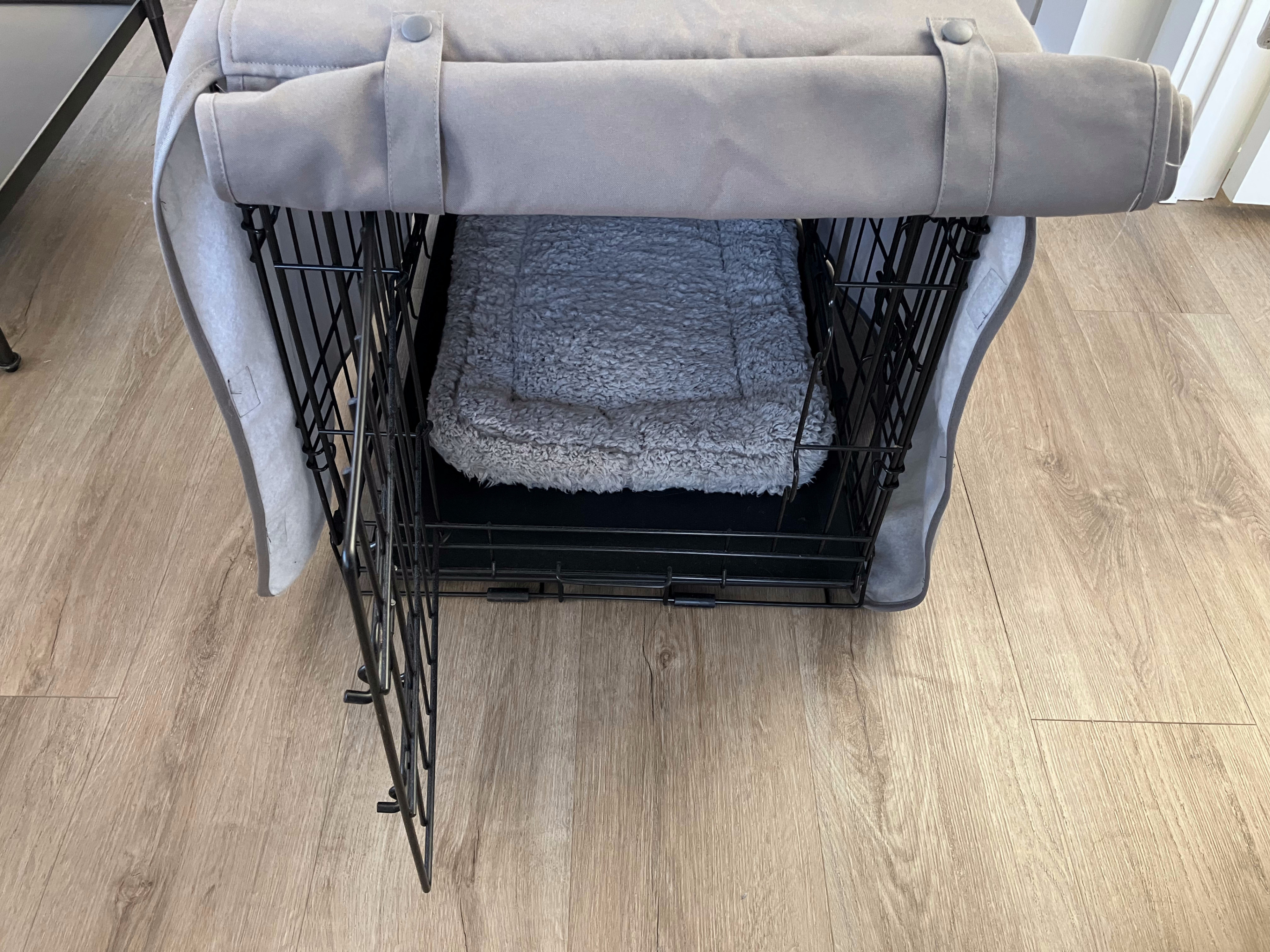 Double door 24" x 19" dog crate with cover and bed - photo 2