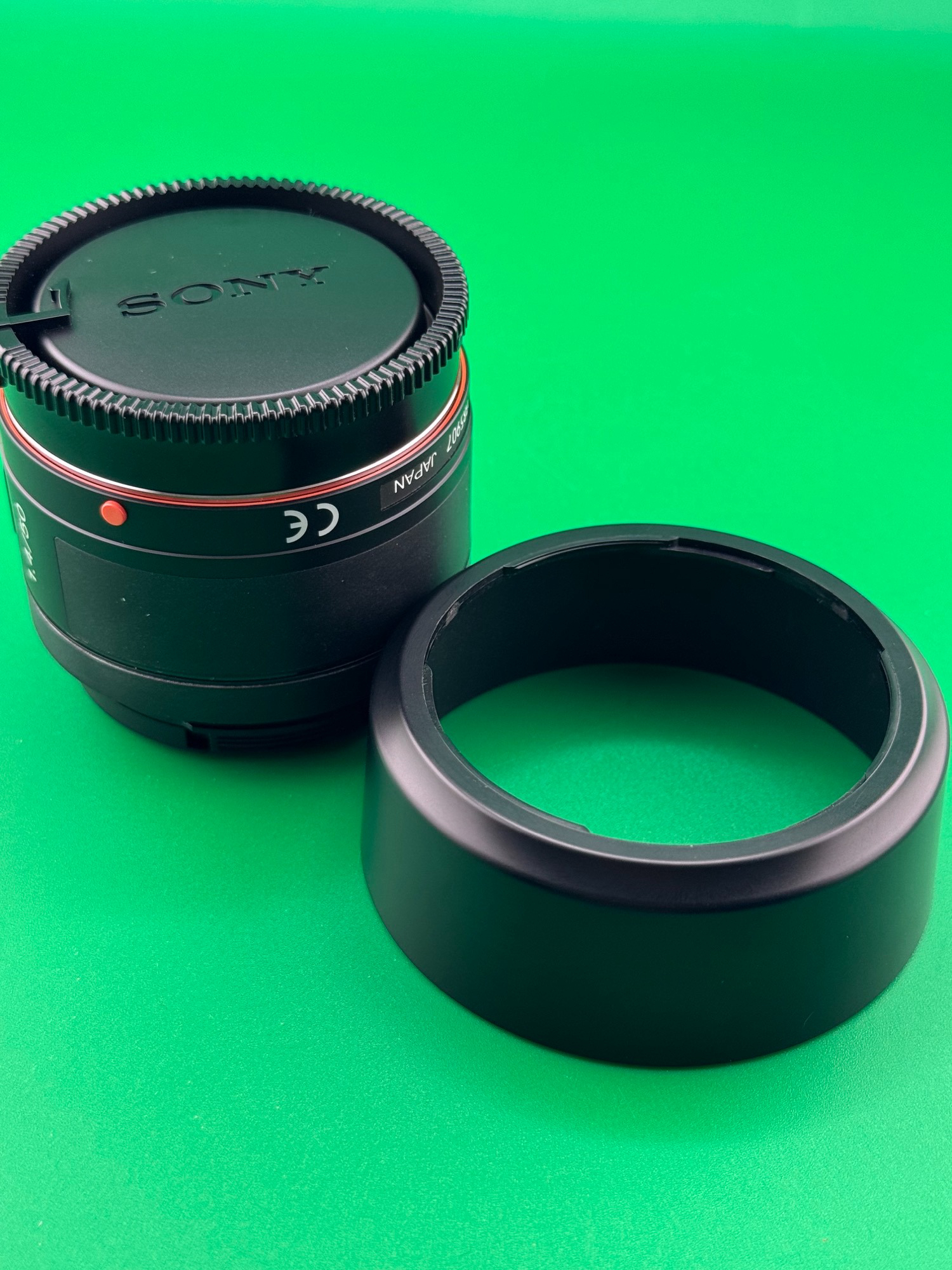 Sony 50mm f/1.4 SSM (SAL5014) - Like New - photo 2