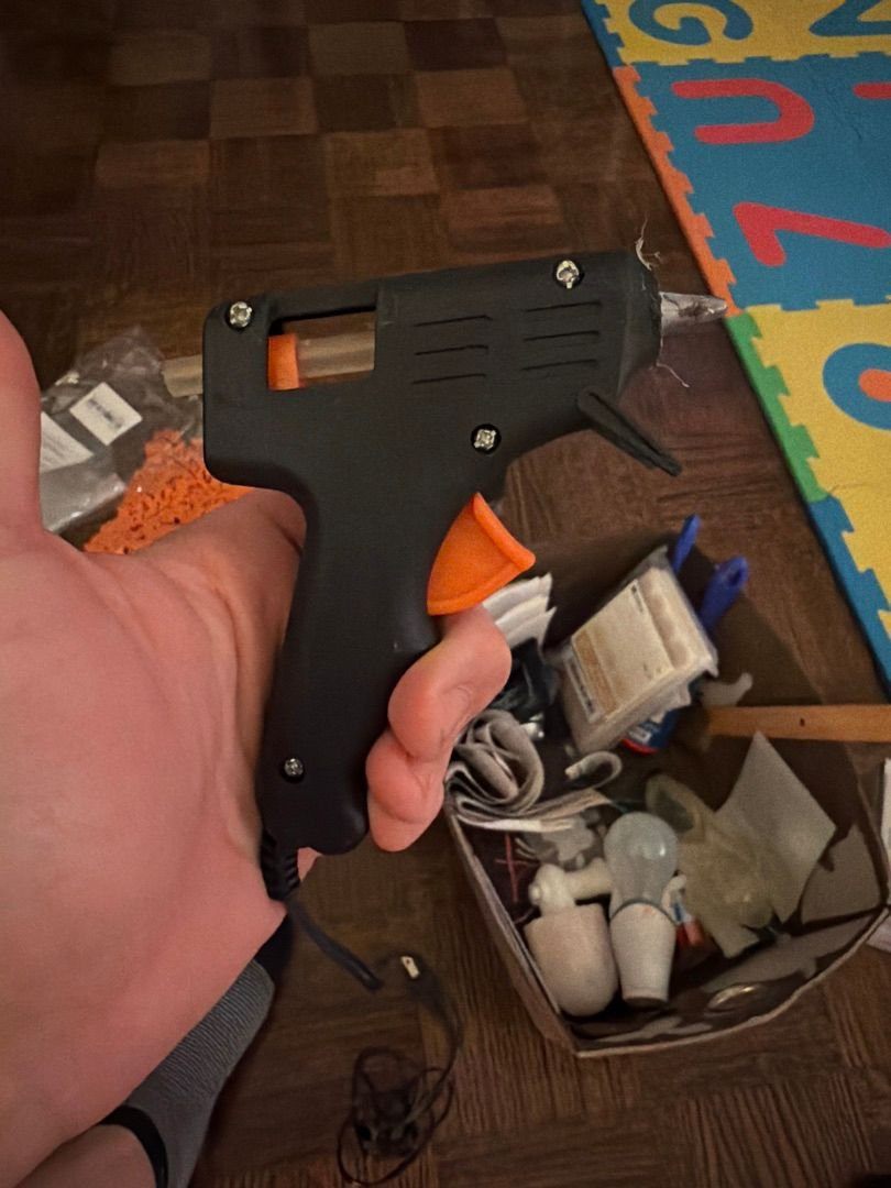 Mini Hot Glue Gun – for Crafts and Repairs