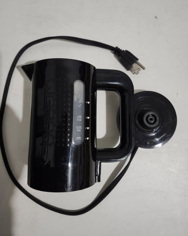 Electric Water Kettle Bodum Brand with Light Indicator